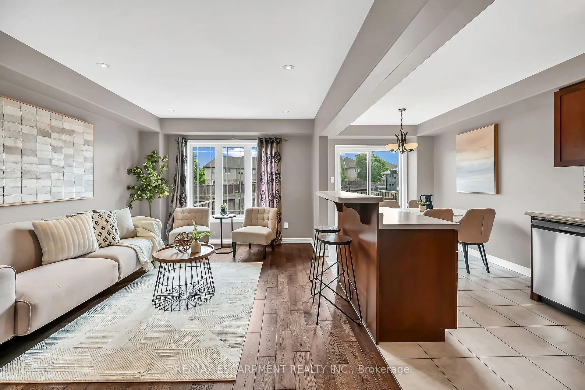 242 Upper Mount Albion Road, #21