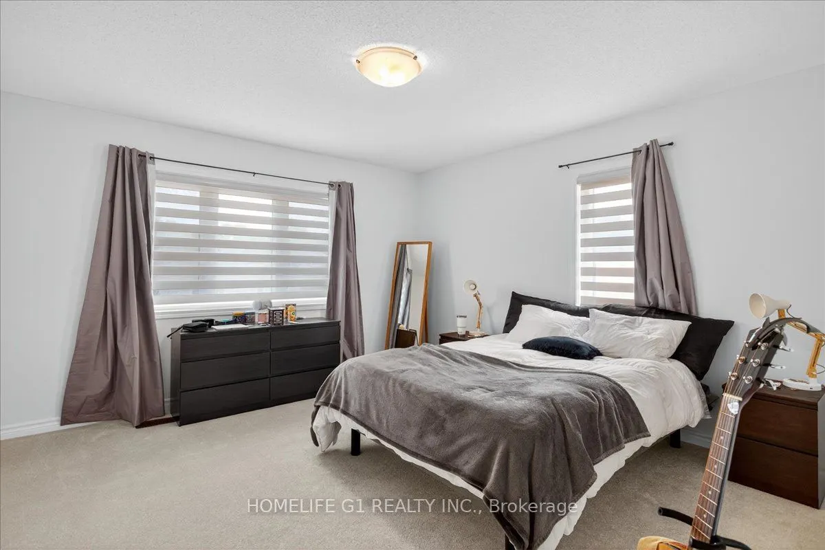 5 Dyer Crescent
