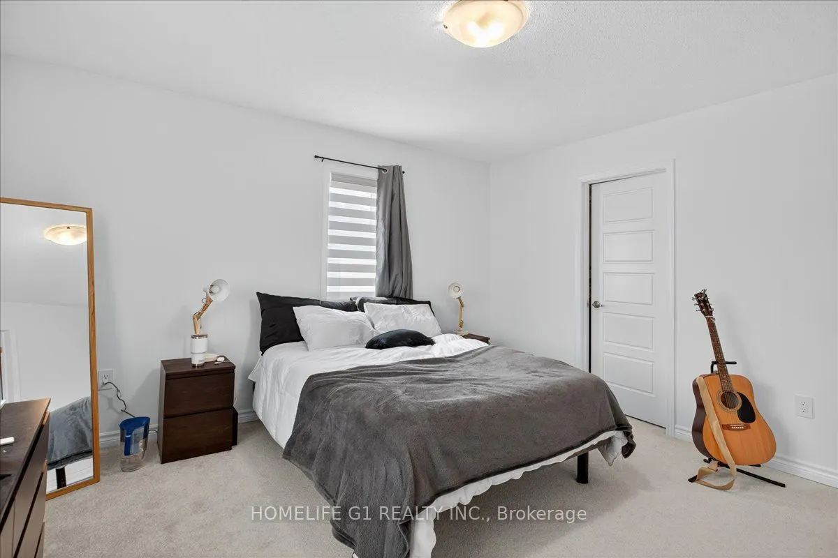 5 Dyer Crescent