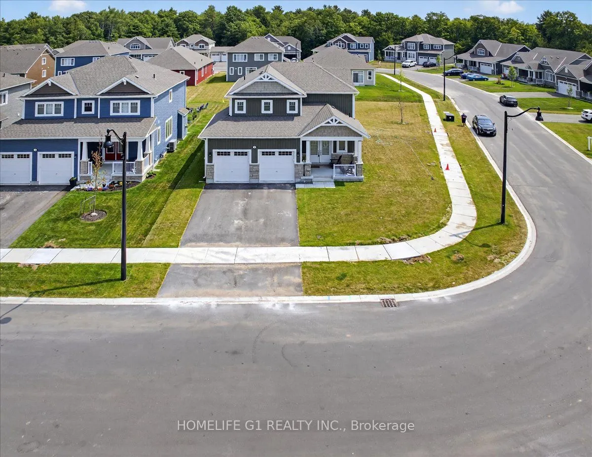 5 Dyer Crescent