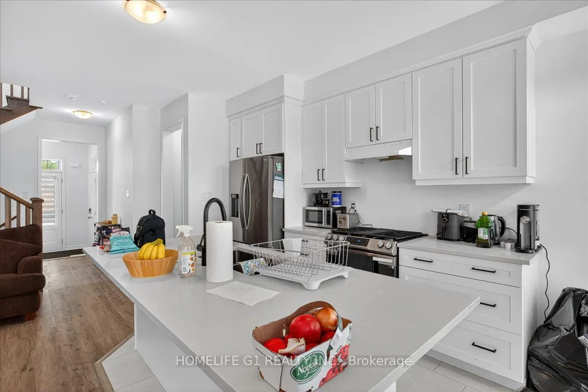 5 Dyer Crescent