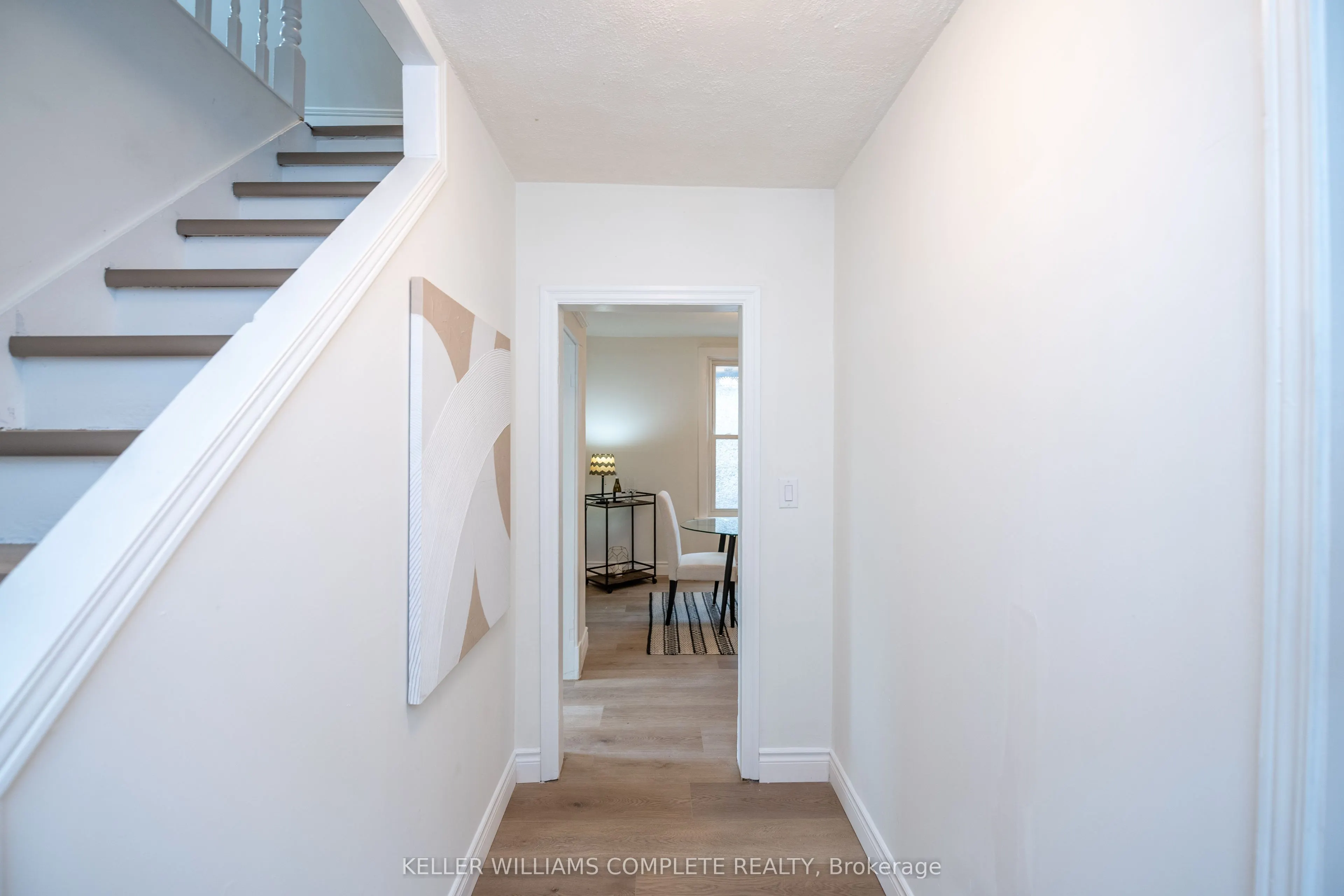 390 Paling Avenue