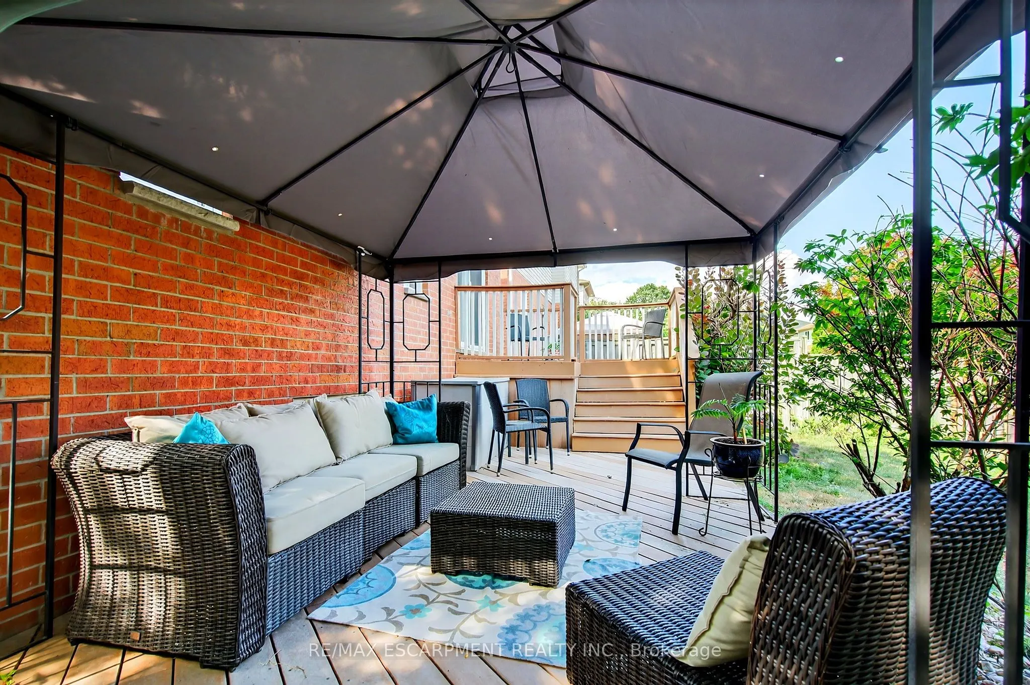 2 Newell Court