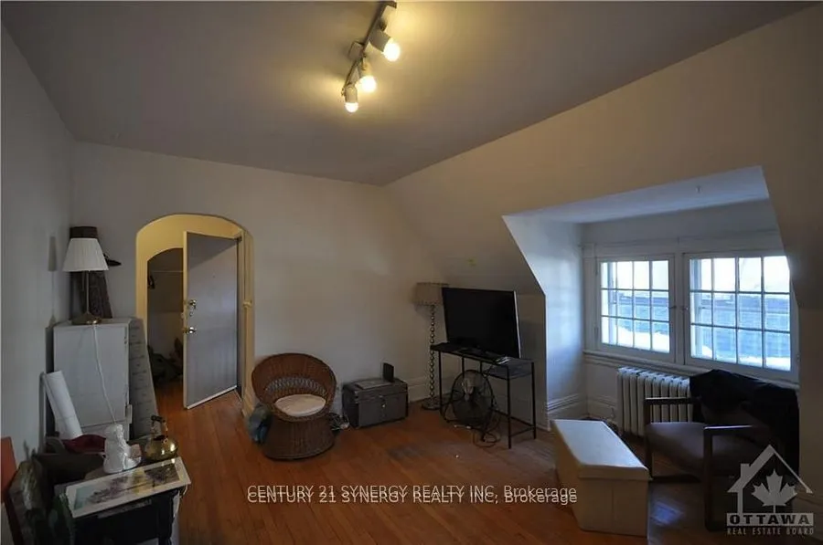 458 Maclaren Street, #3