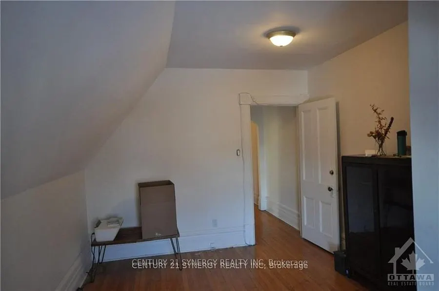 458 Maclaren Street, #3
