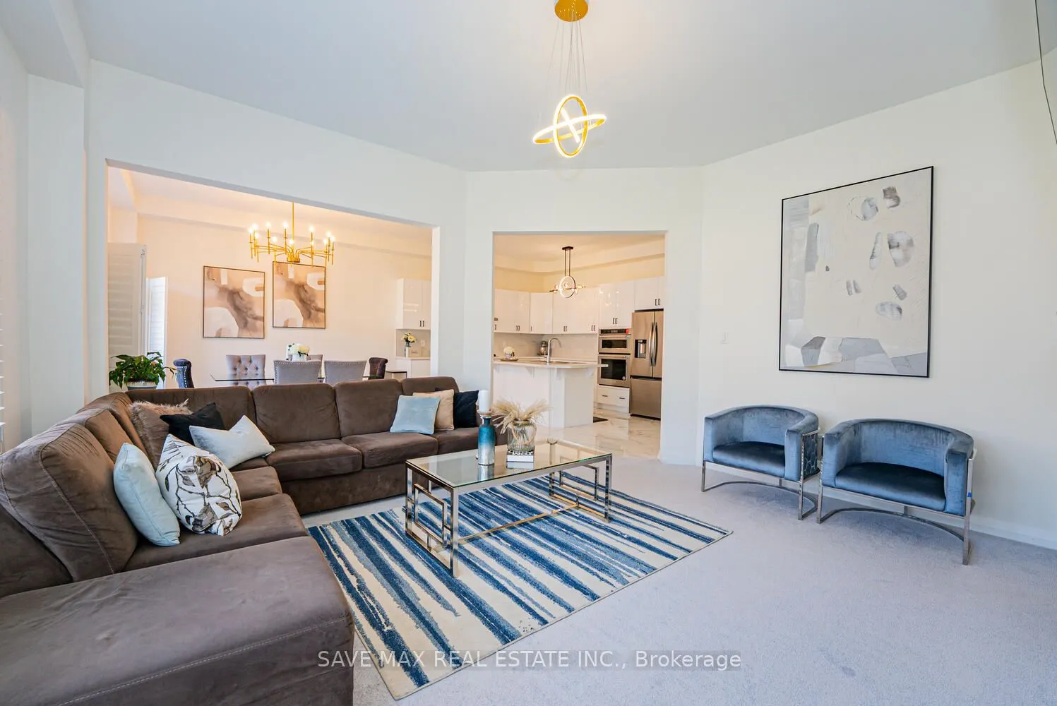 44 Wakeling Drive