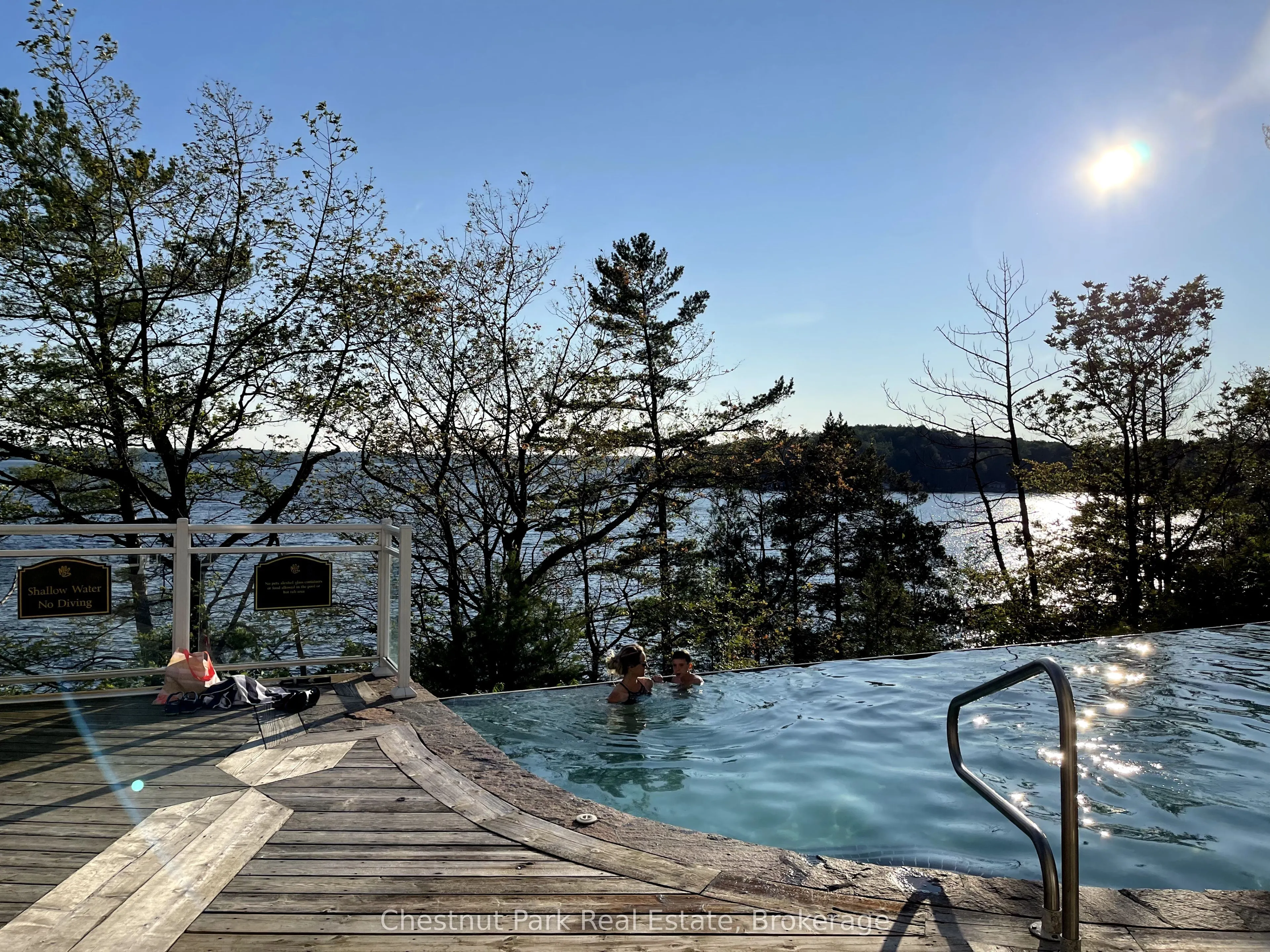 1869 Muskoka Road 118 Road W, #B206