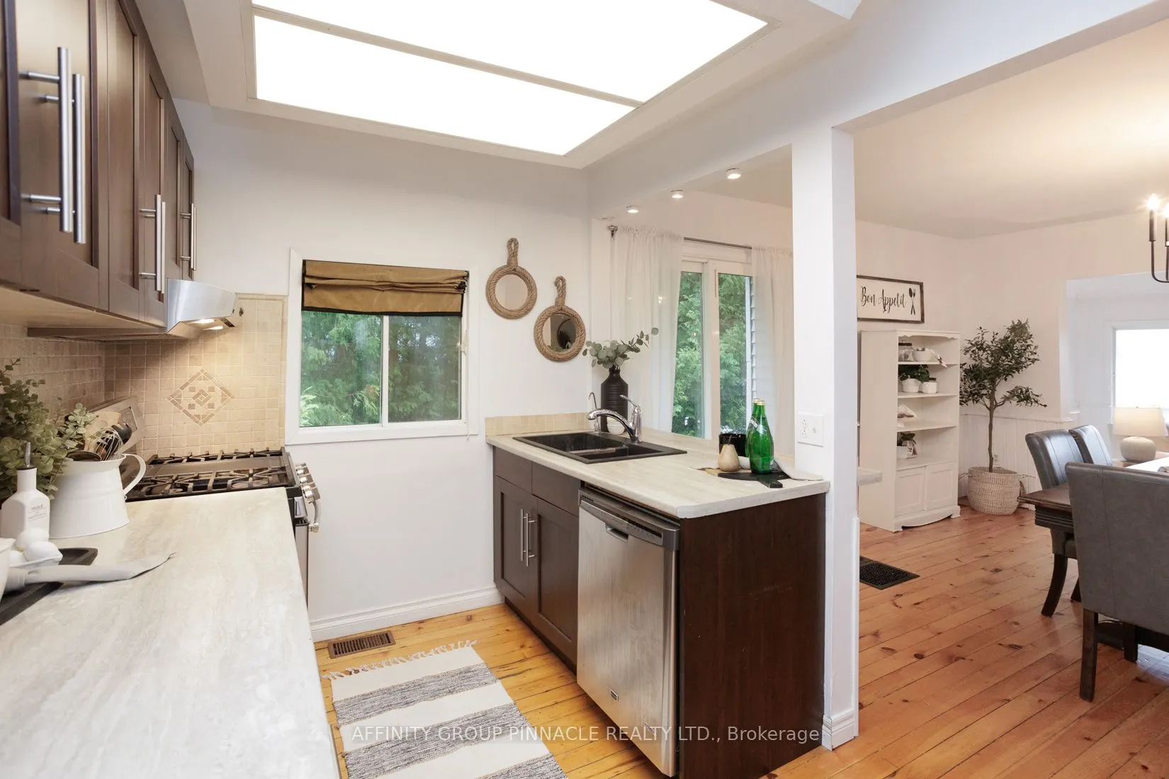 35 Loon Street