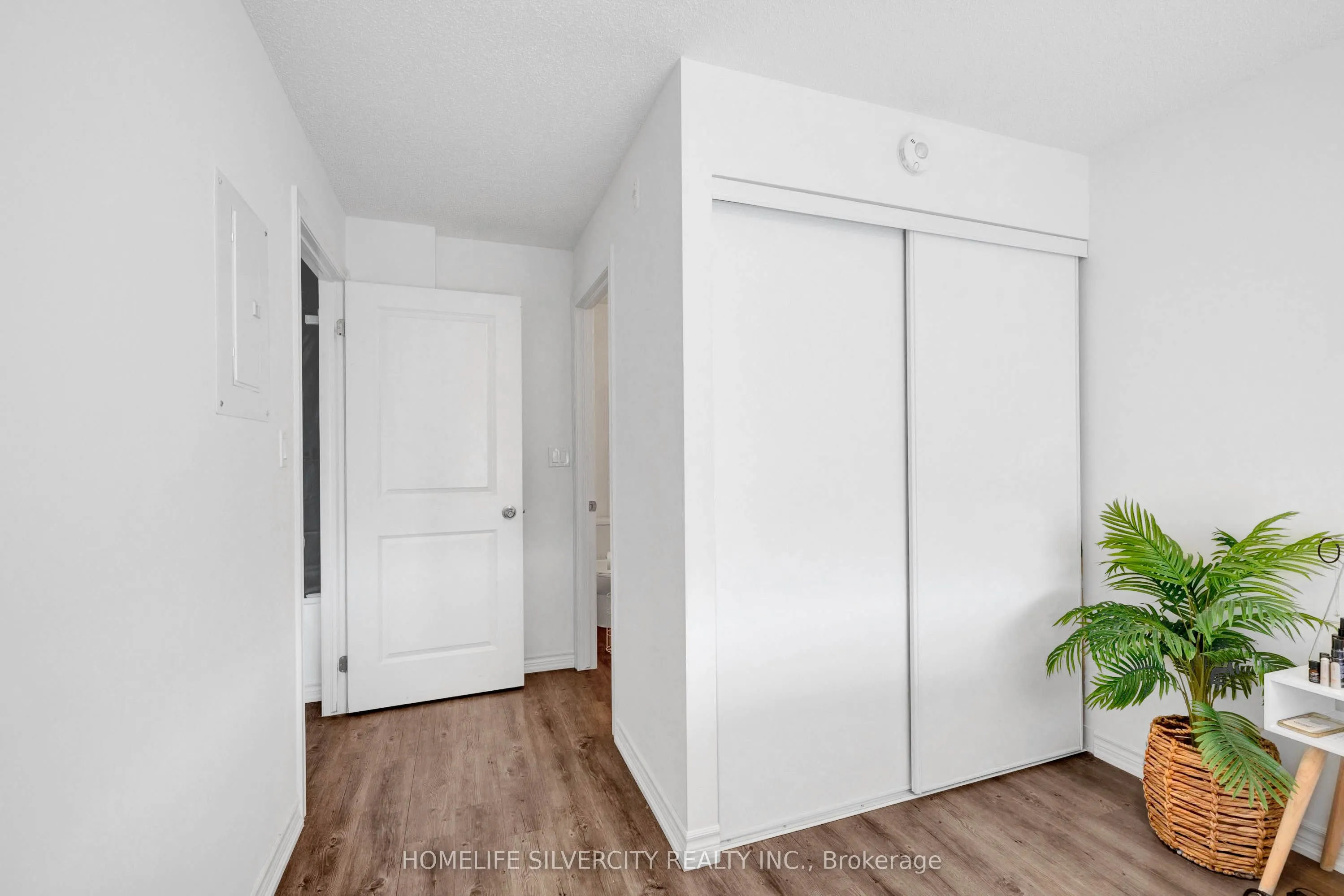 1284 GORDON Street, #412