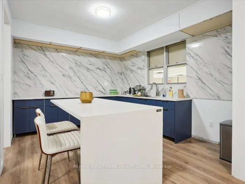 95 Morley Street