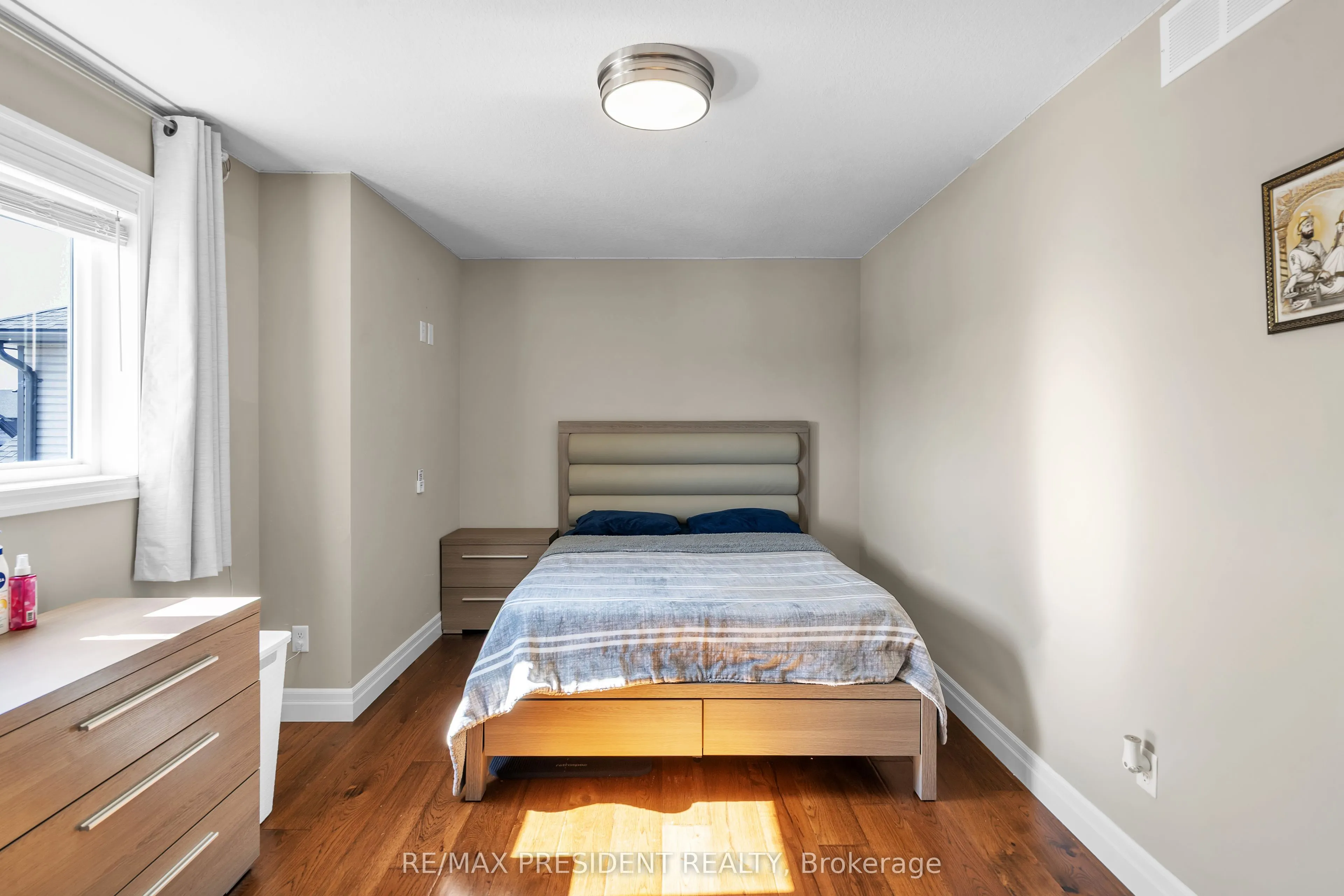 603 Hawthorne Place