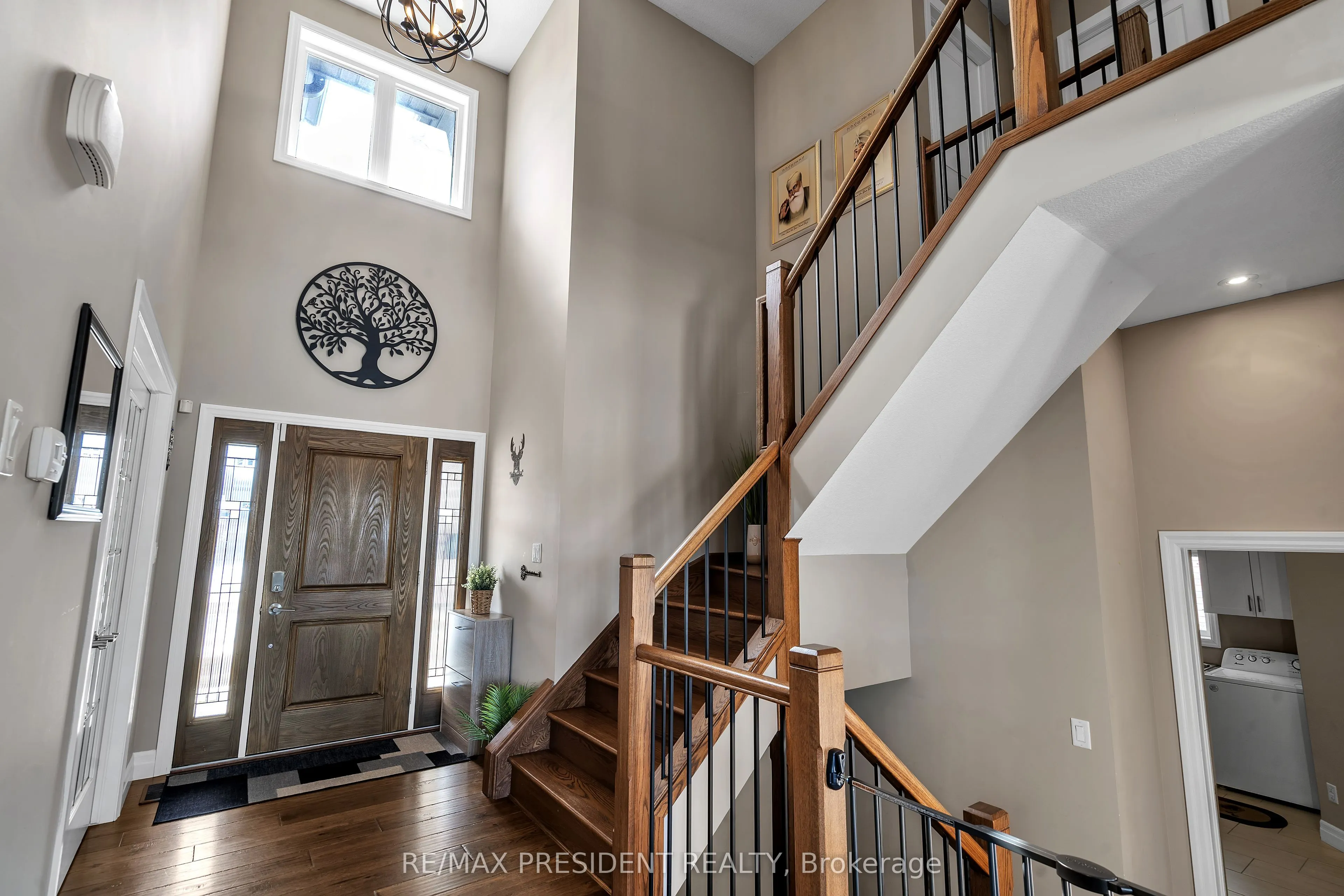 603 Hawthorne Place