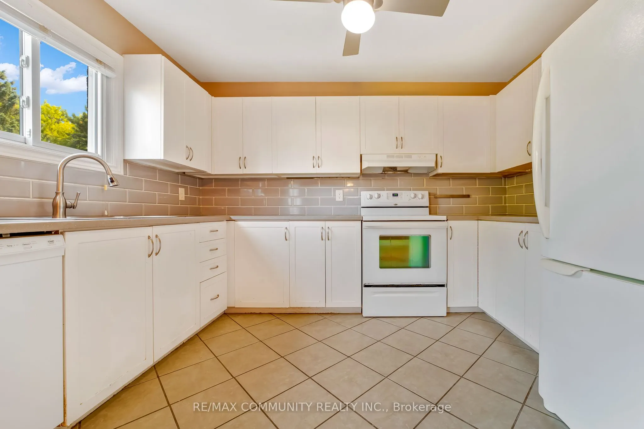 141 Condor Court, #49