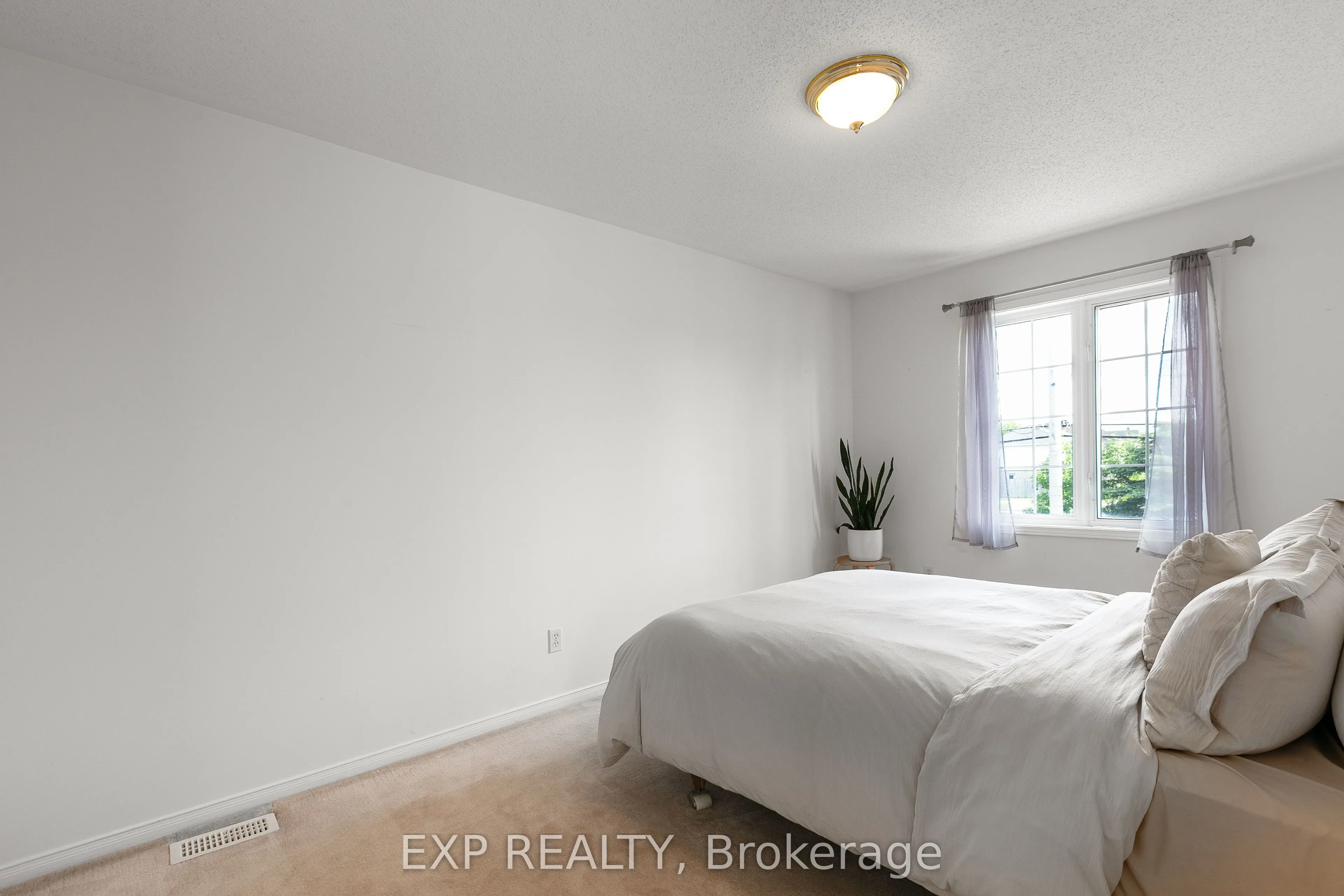 23 Southpointe Avenue