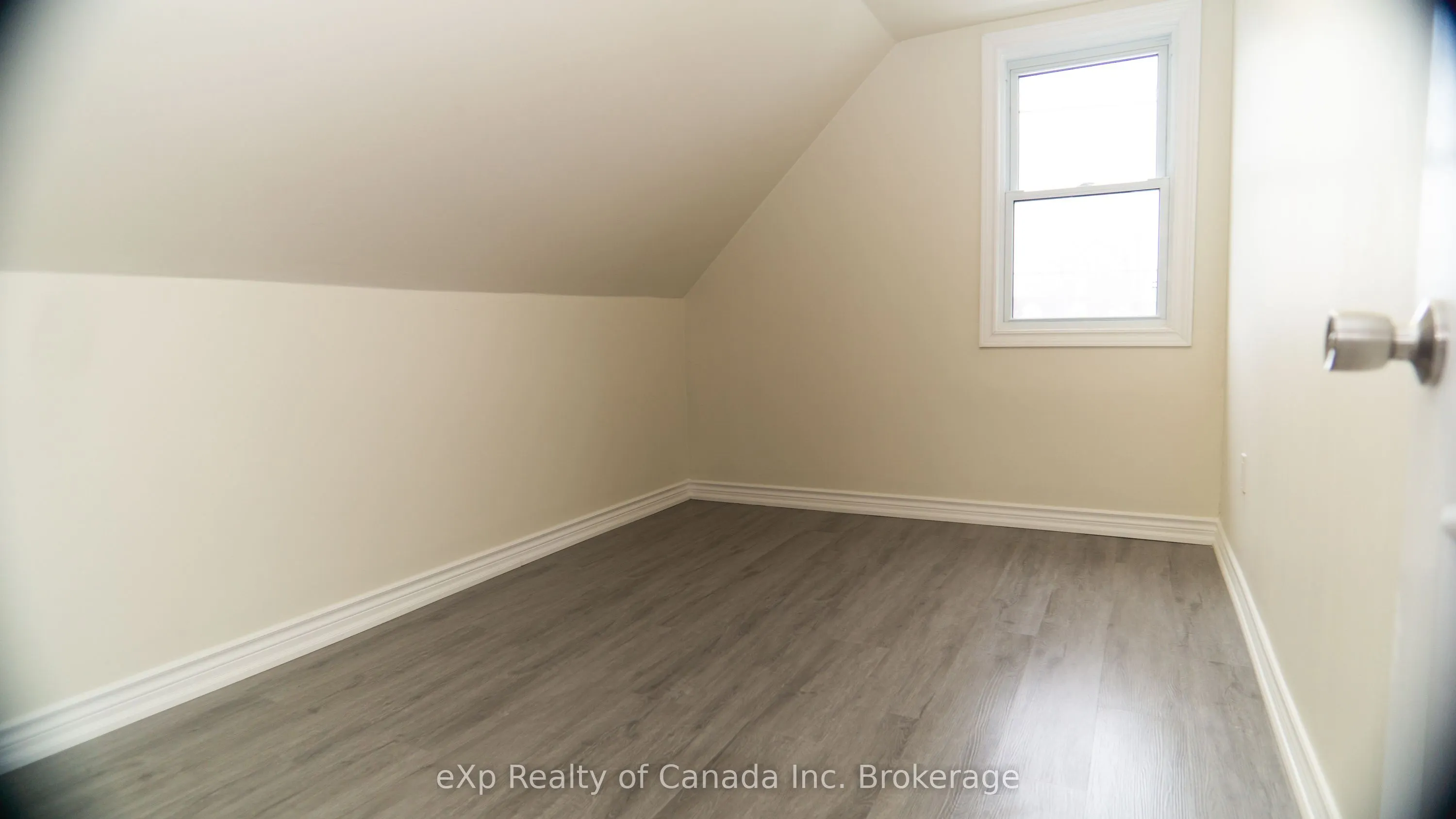 60 Deere Street, #Upper