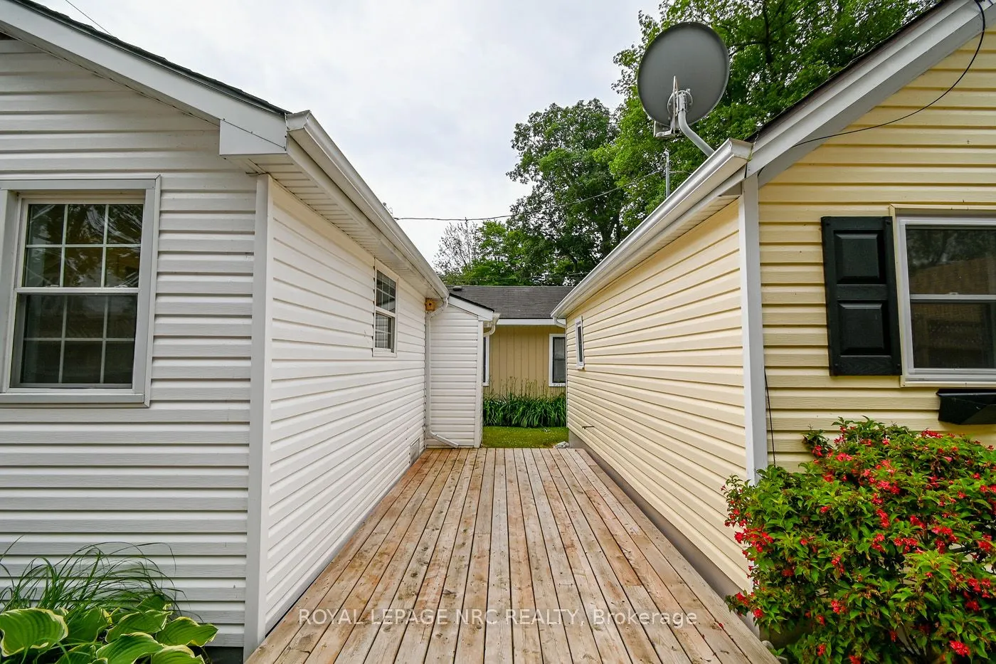 387 Elmwood Avenue