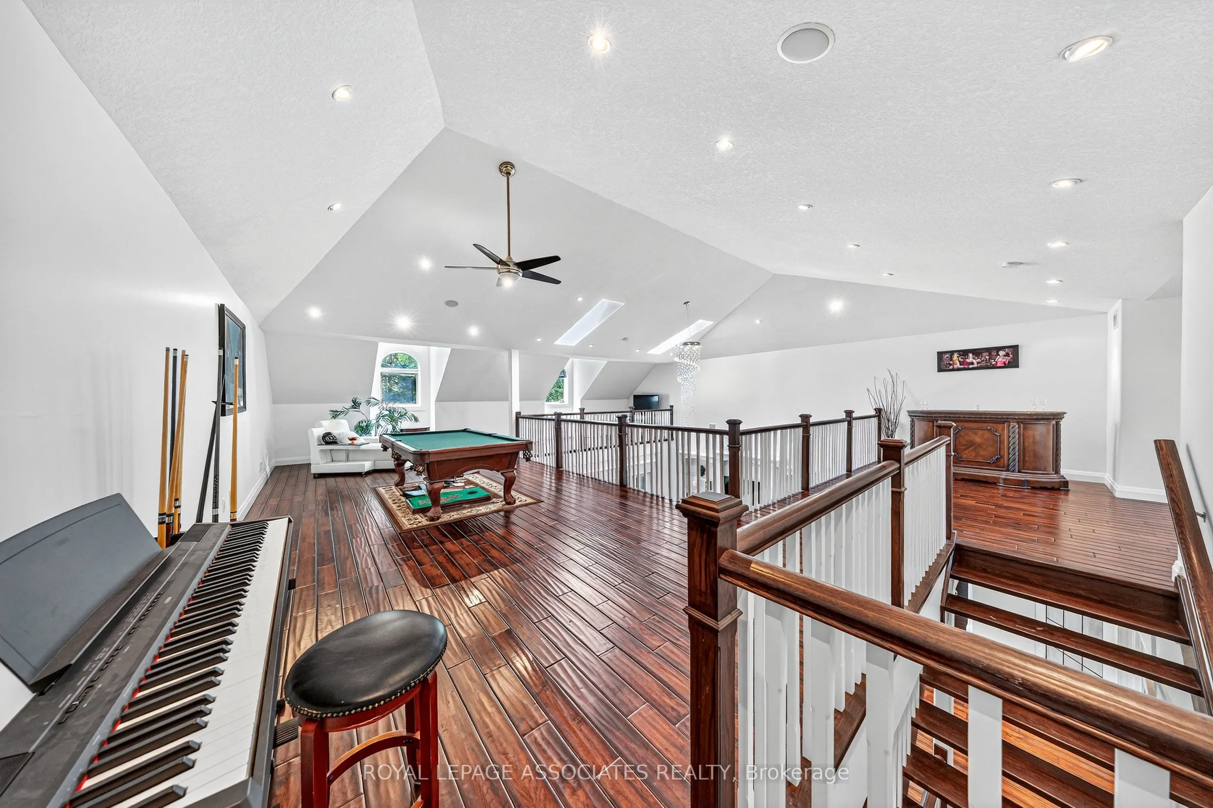 21 Old Mill Road