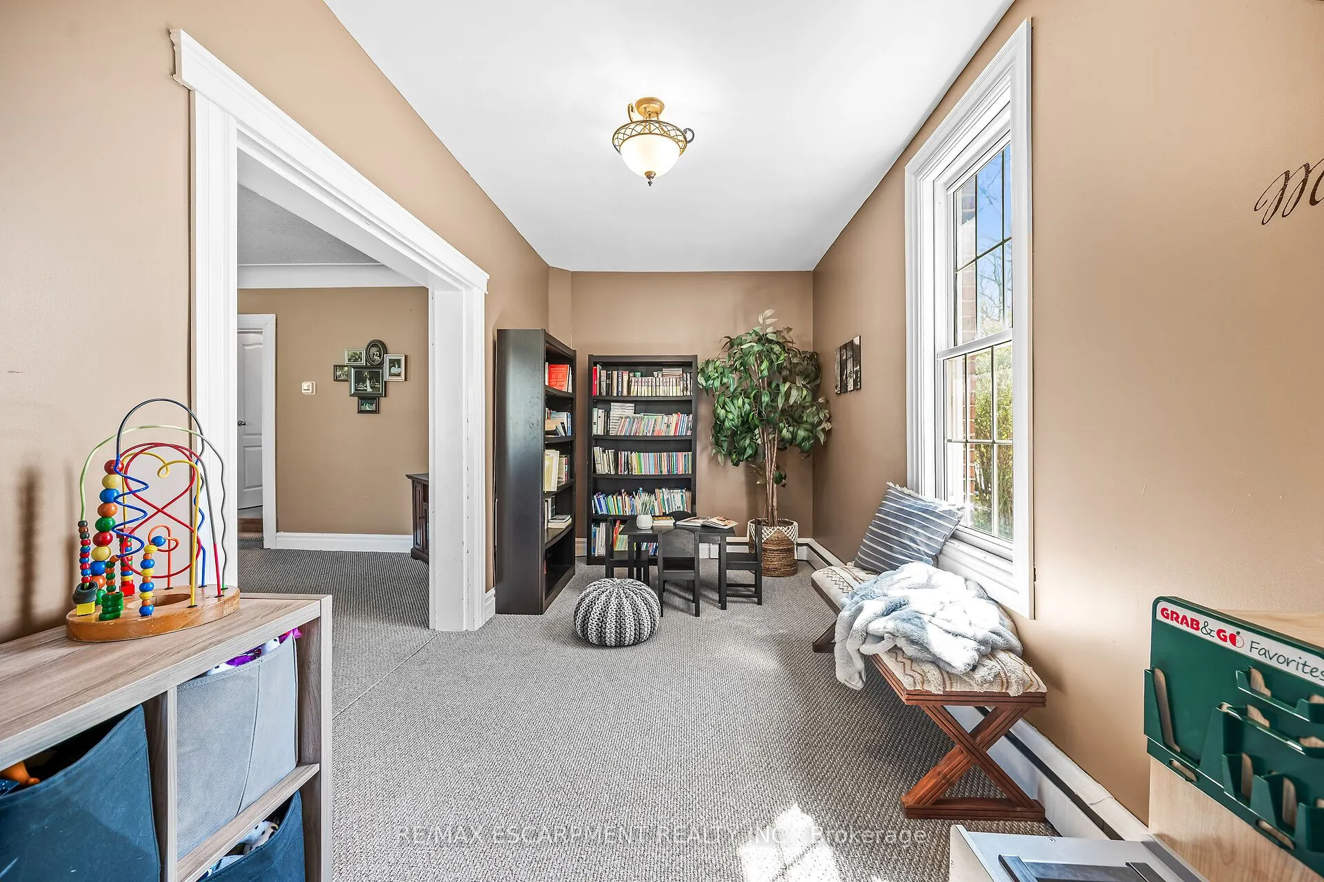 22 Tolhurst Avenue