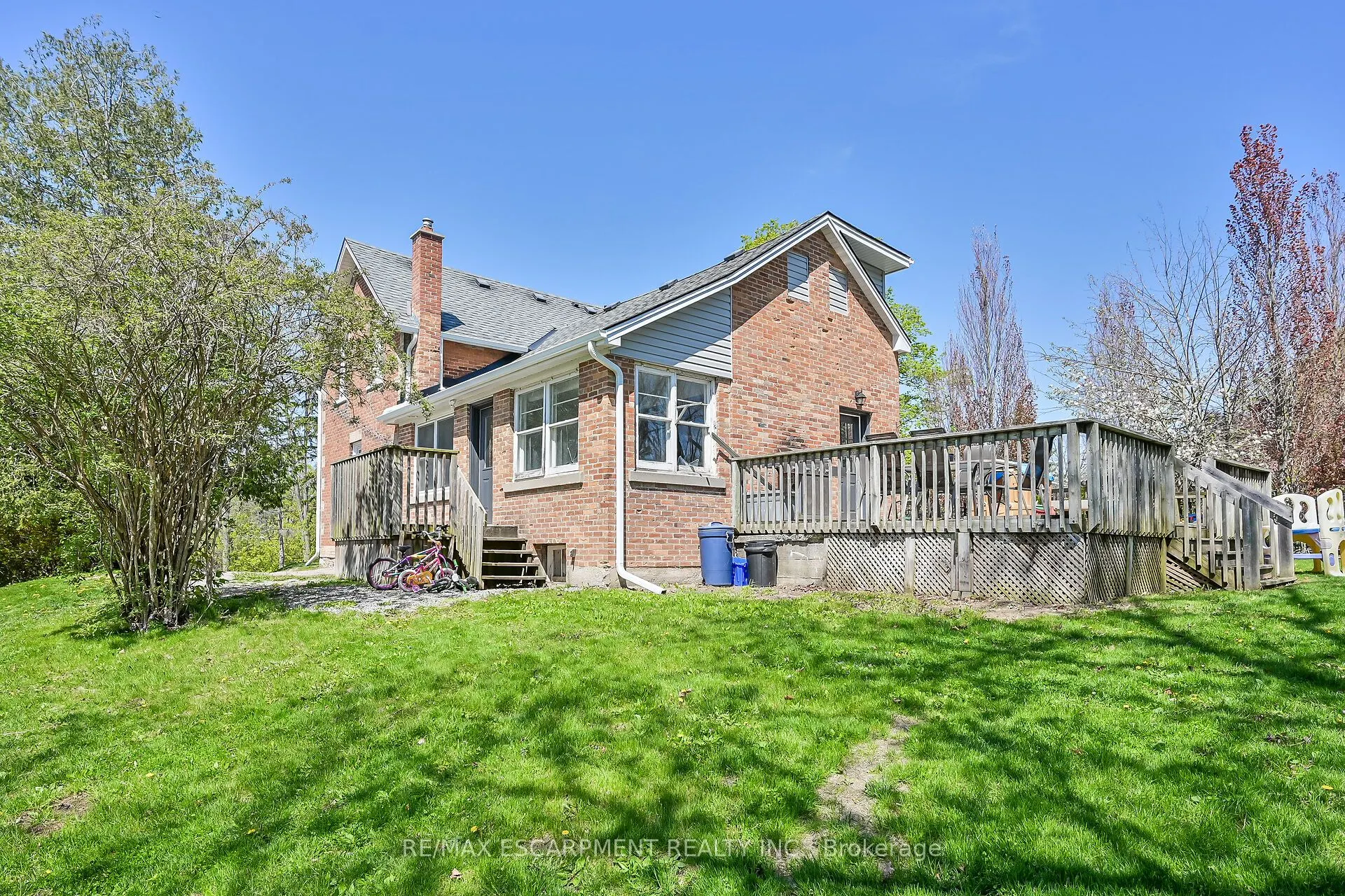 22 Tolhurst Avenue