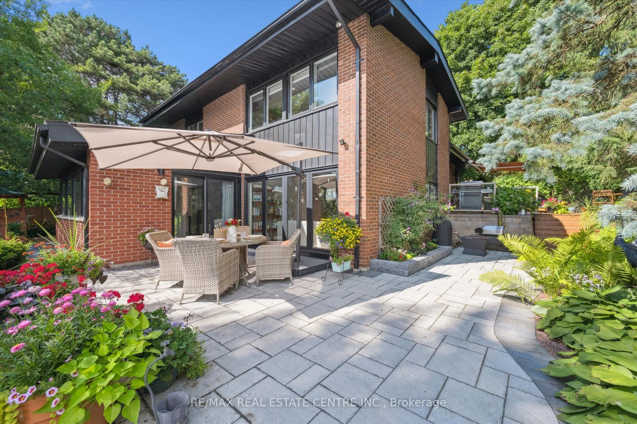 88 Callander Drive
