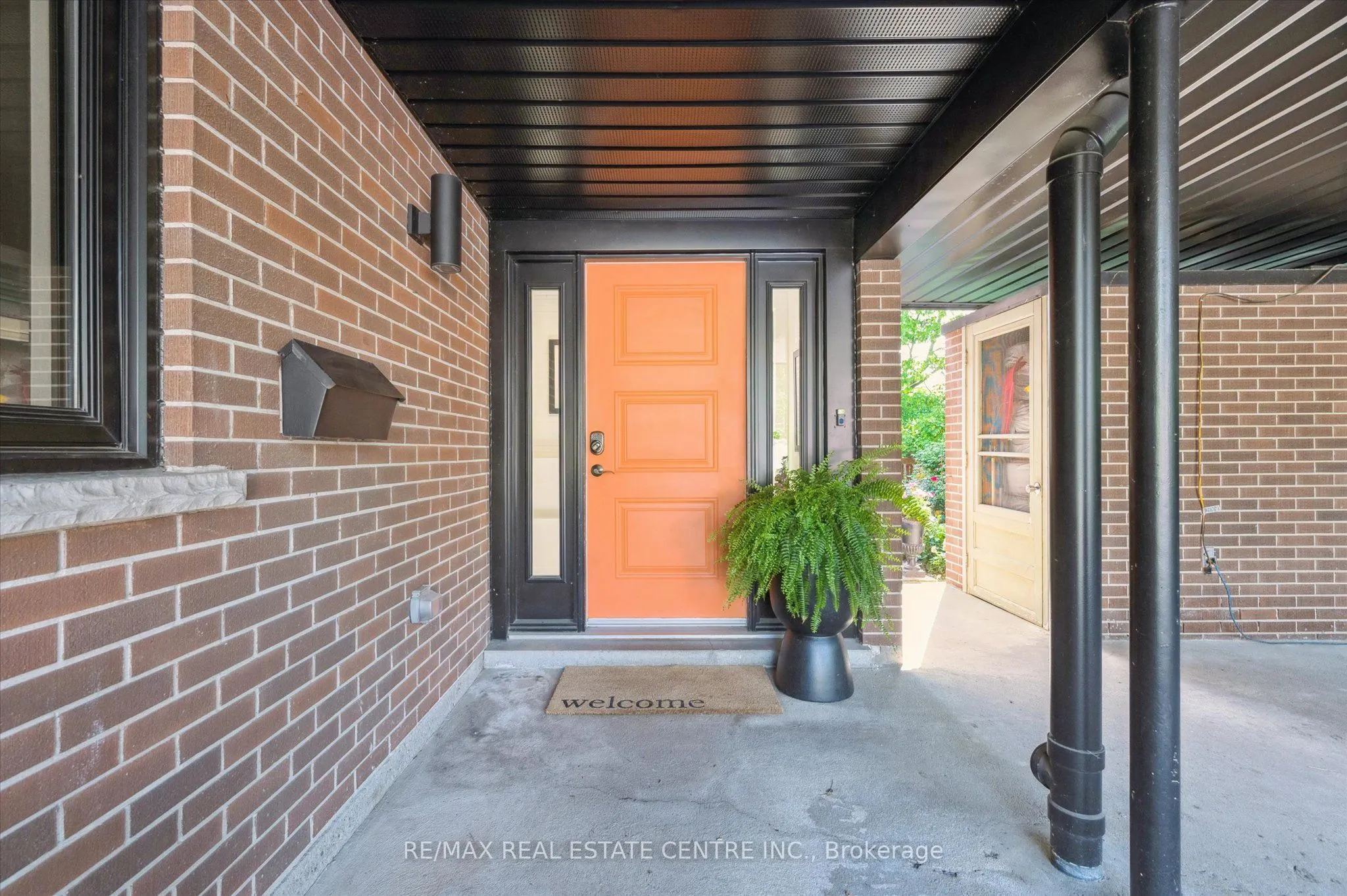 88 Callander Drive