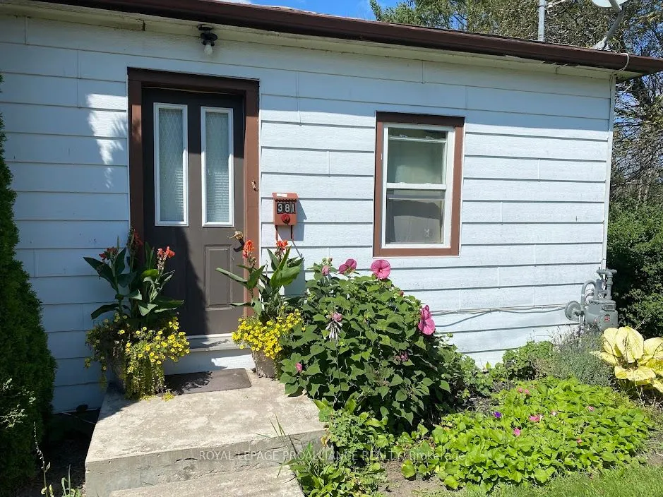 381 Huffman Street