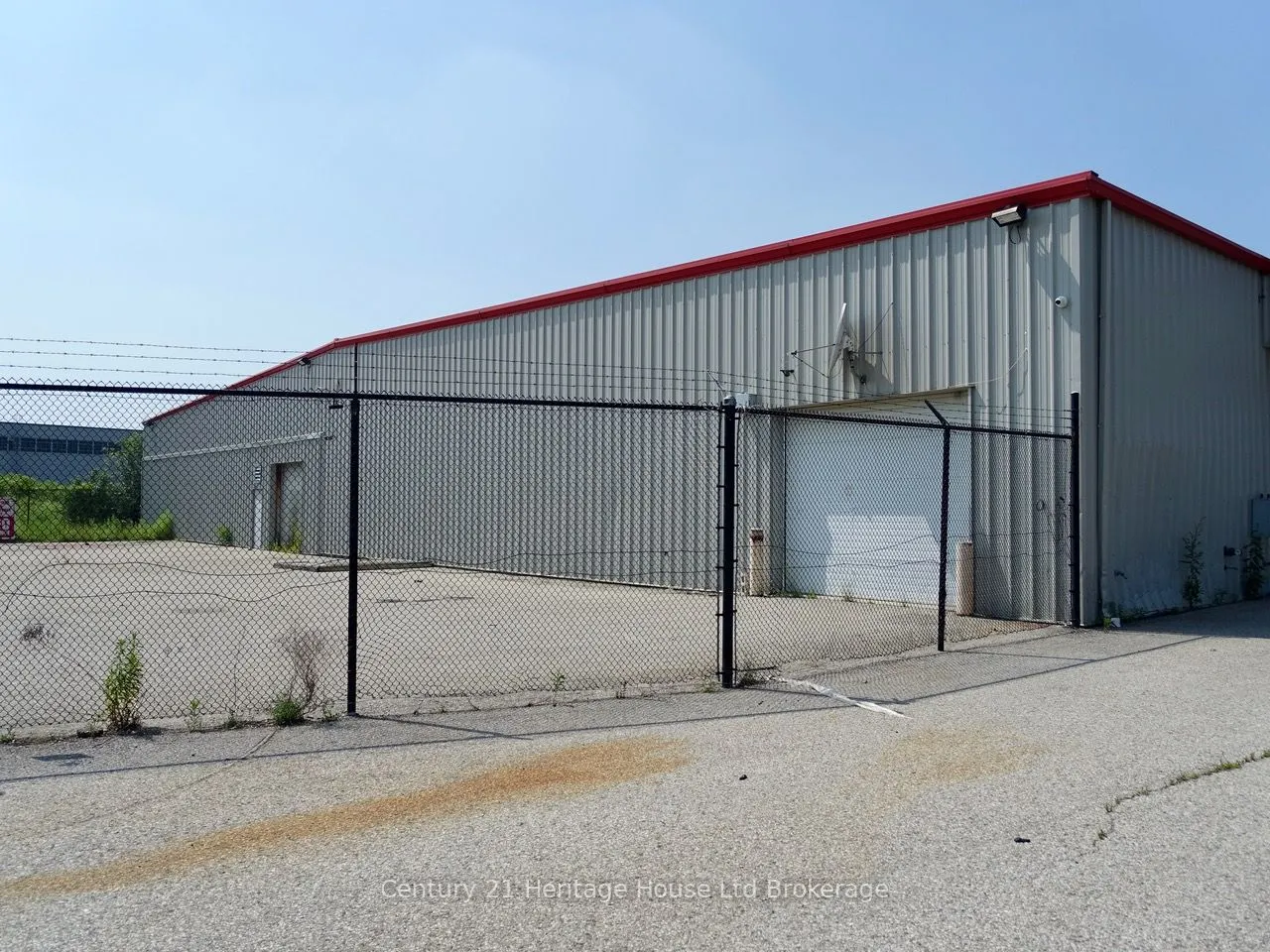 1344 Dundas Street E
