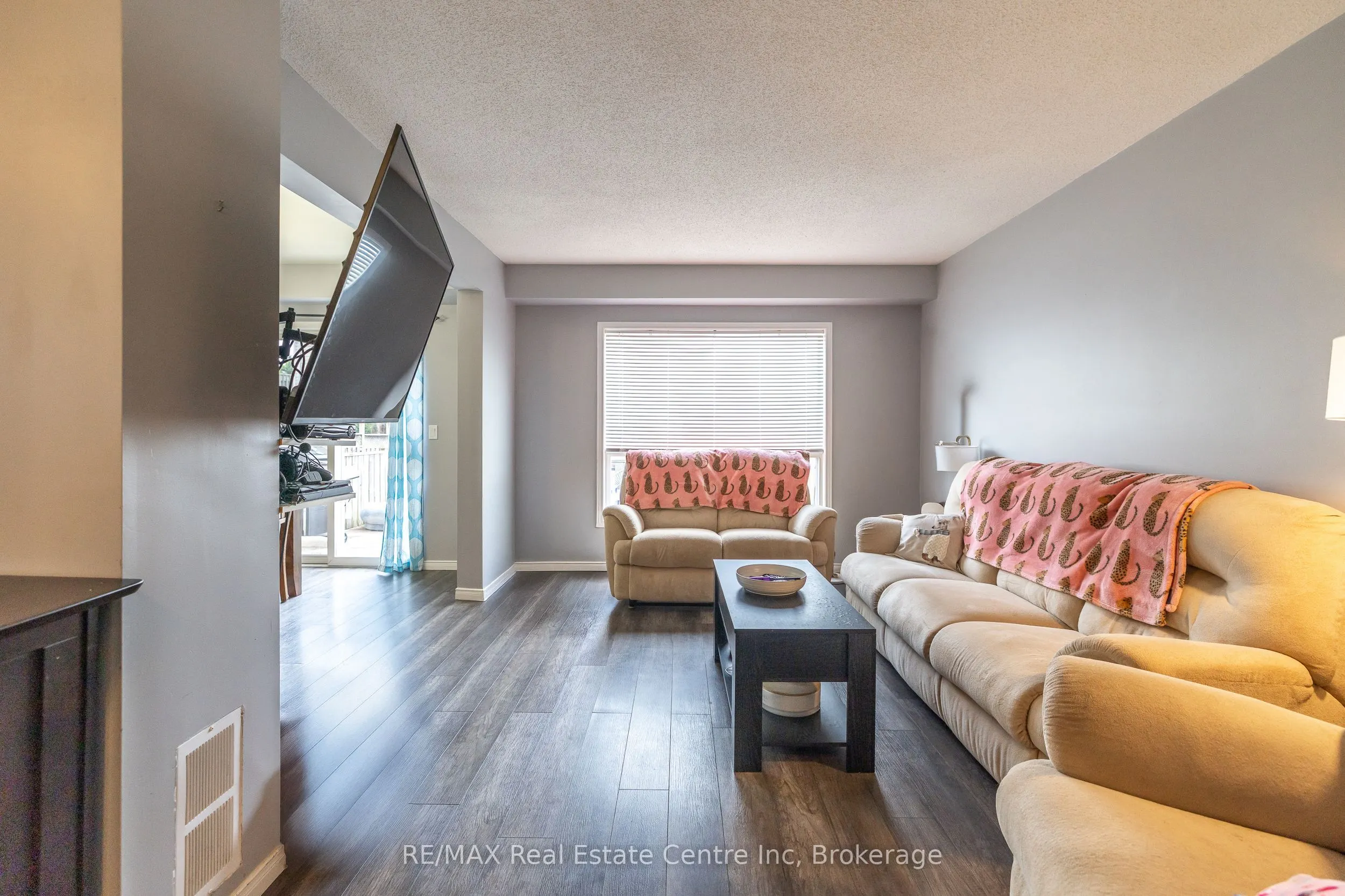 30 O'Connor Lane