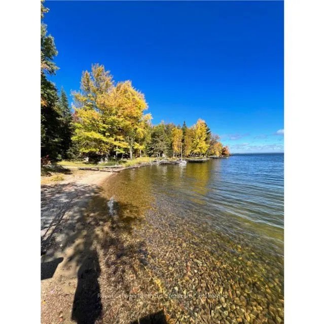 17 MUSKIE BAY, LAKE NIPISSING