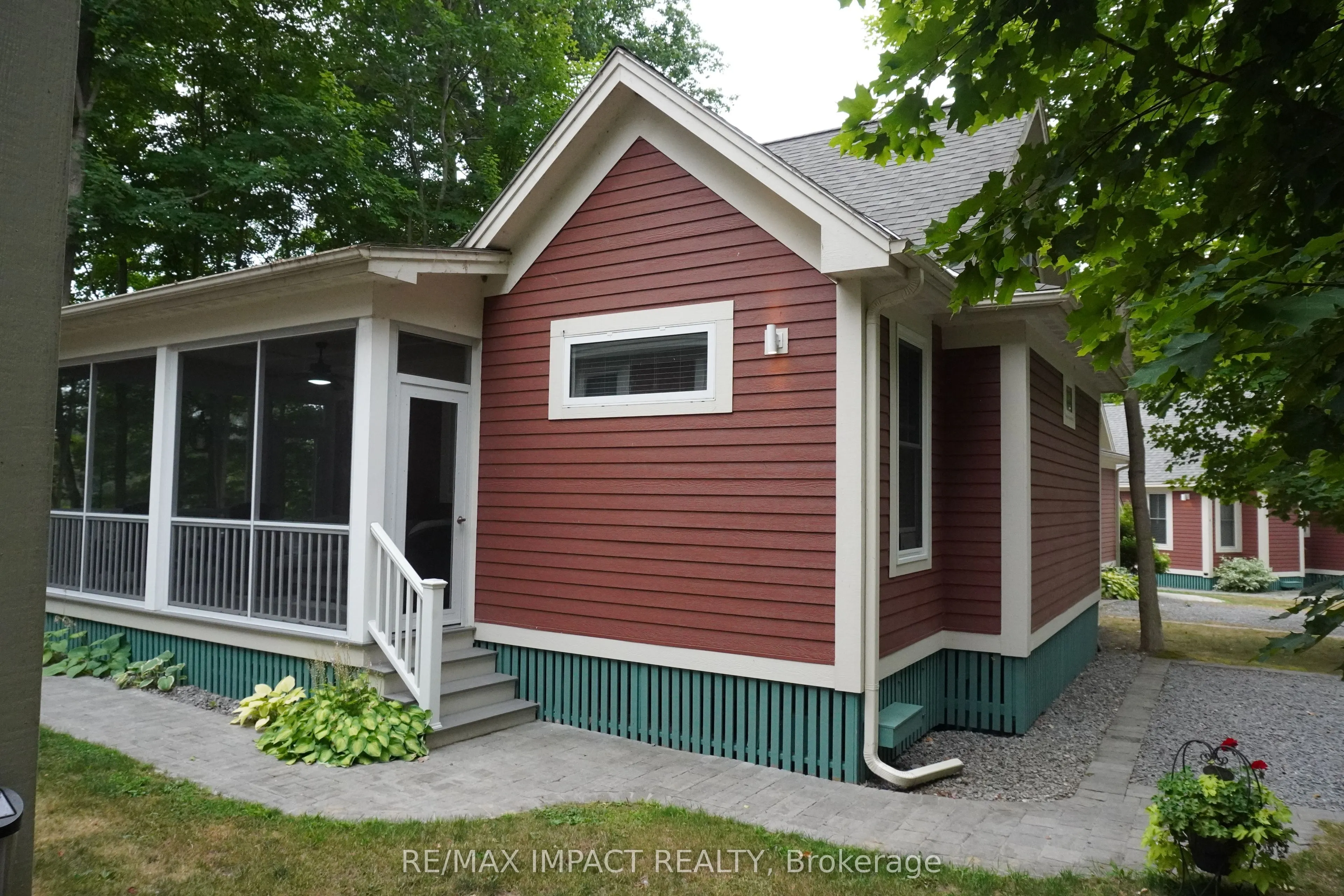8 Pine Forest Lane, #121
