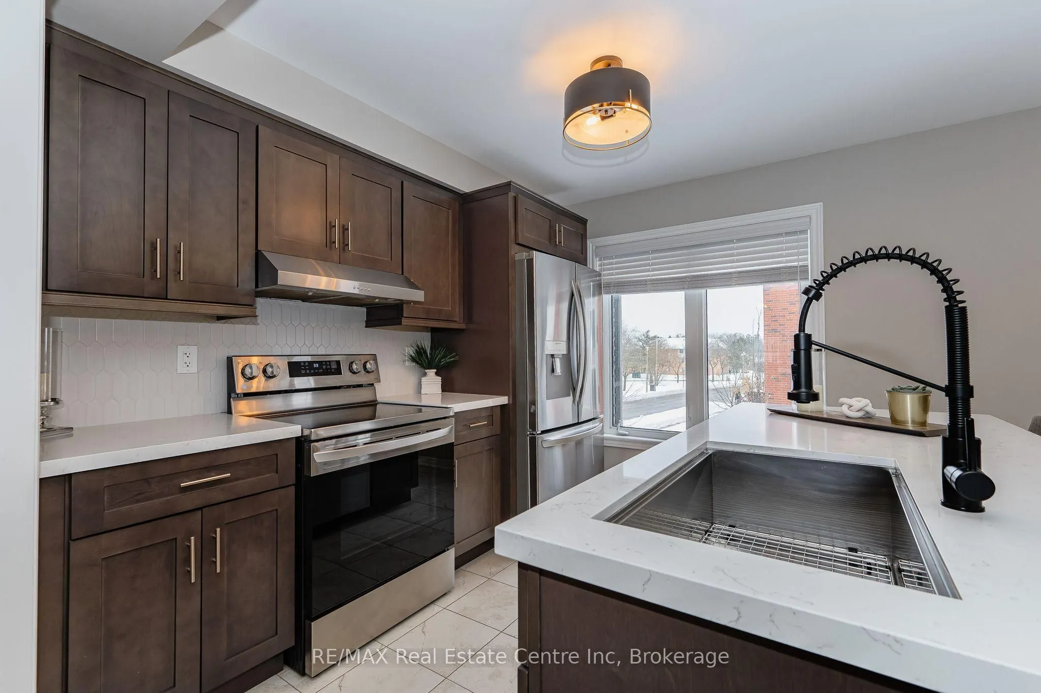 395 Linden Drive, #2