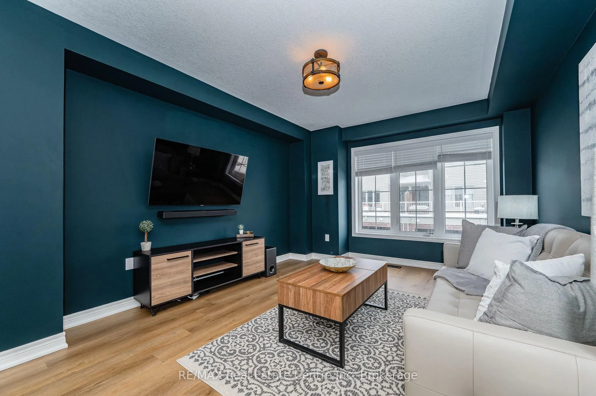 395 Linden Drive, #2