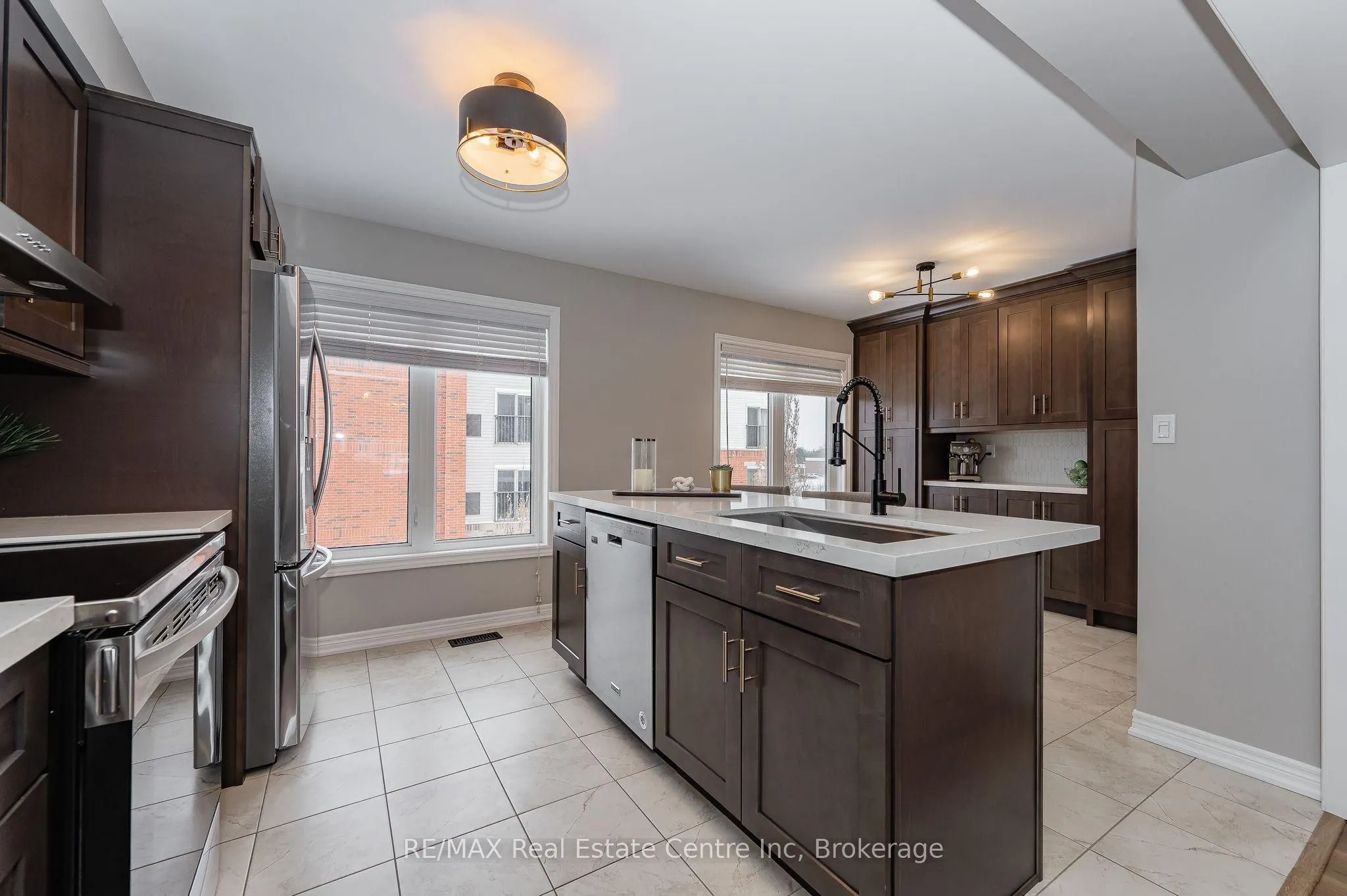 395 Linden Drive, #2