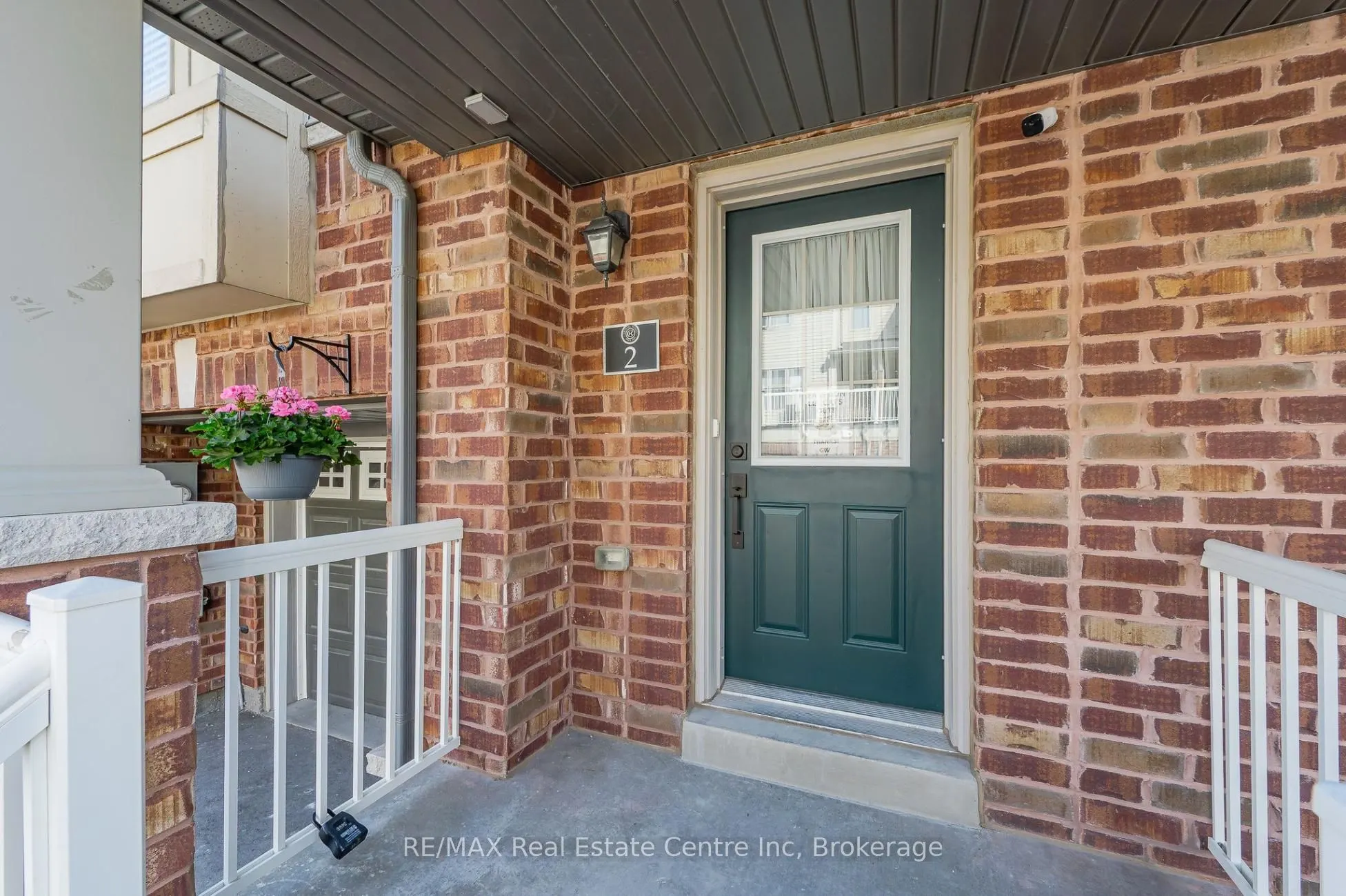 395 Linden Drive, #2