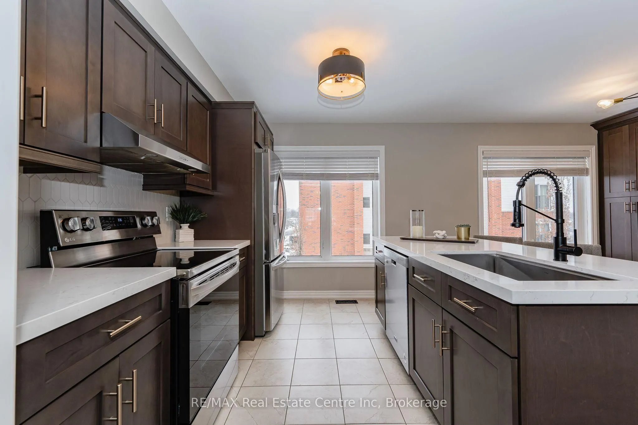 395 Linden Drive, #2