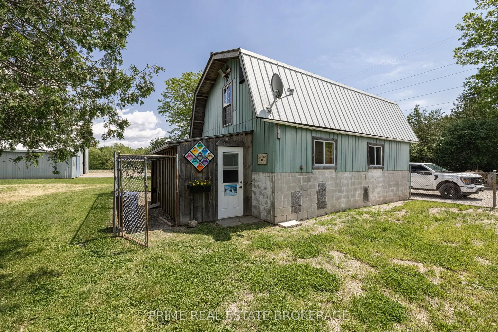 3304 Cromarty Drive
