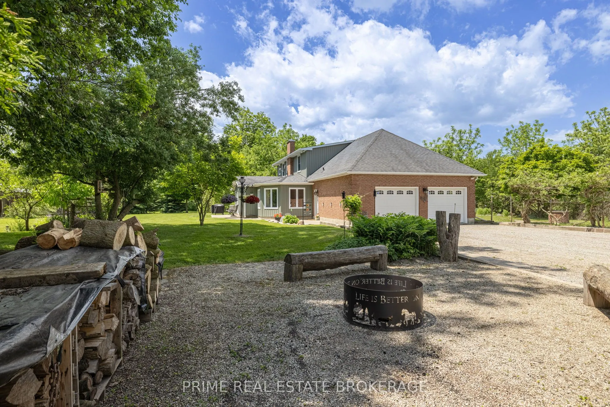 3304 Cromarty Drive