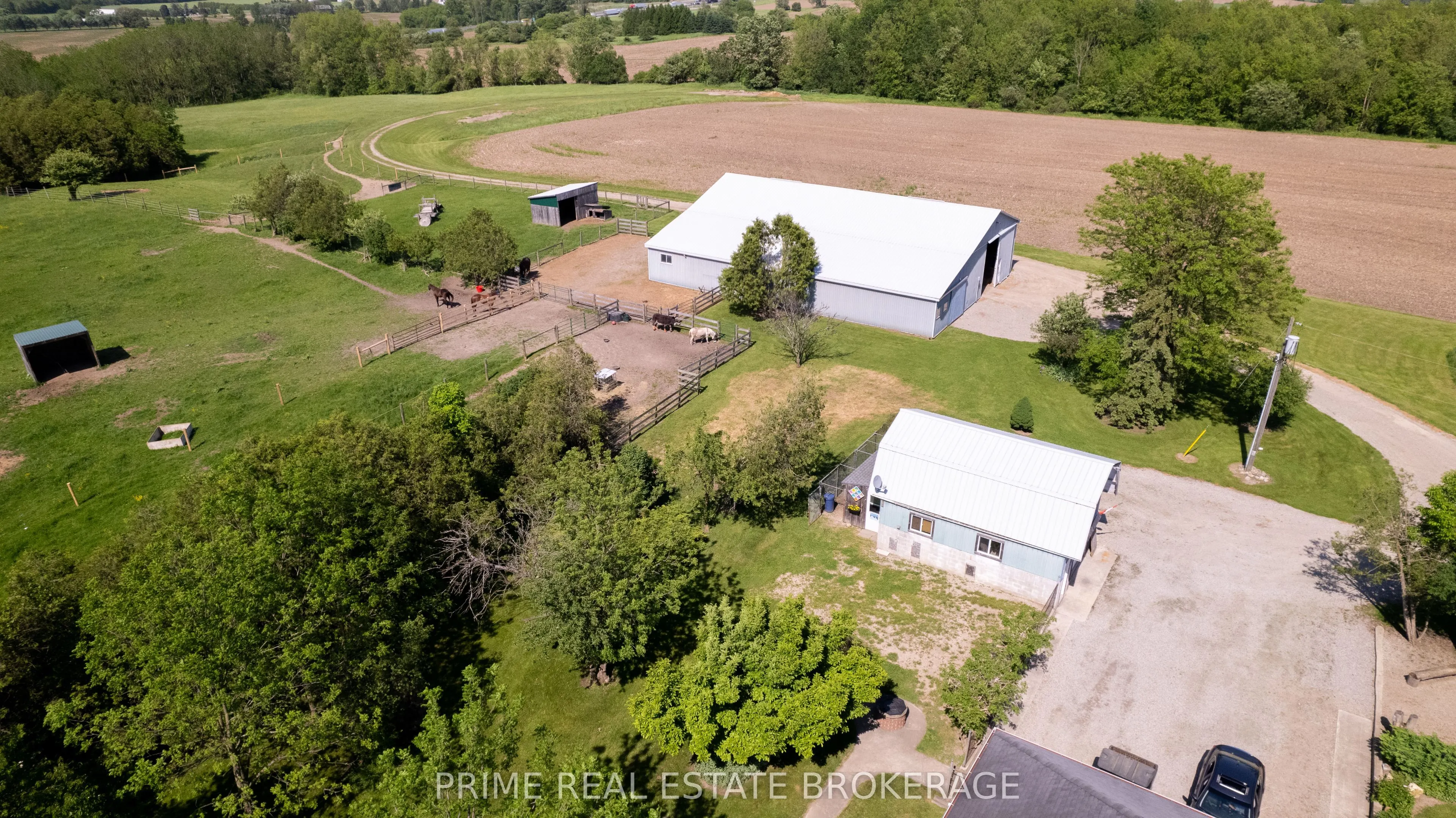 3304 Cromarty Drive
