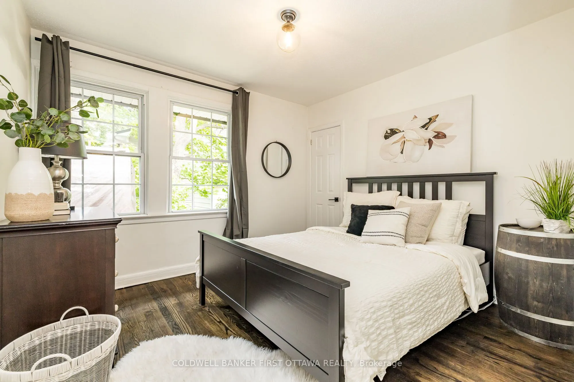 1 PORTER Street