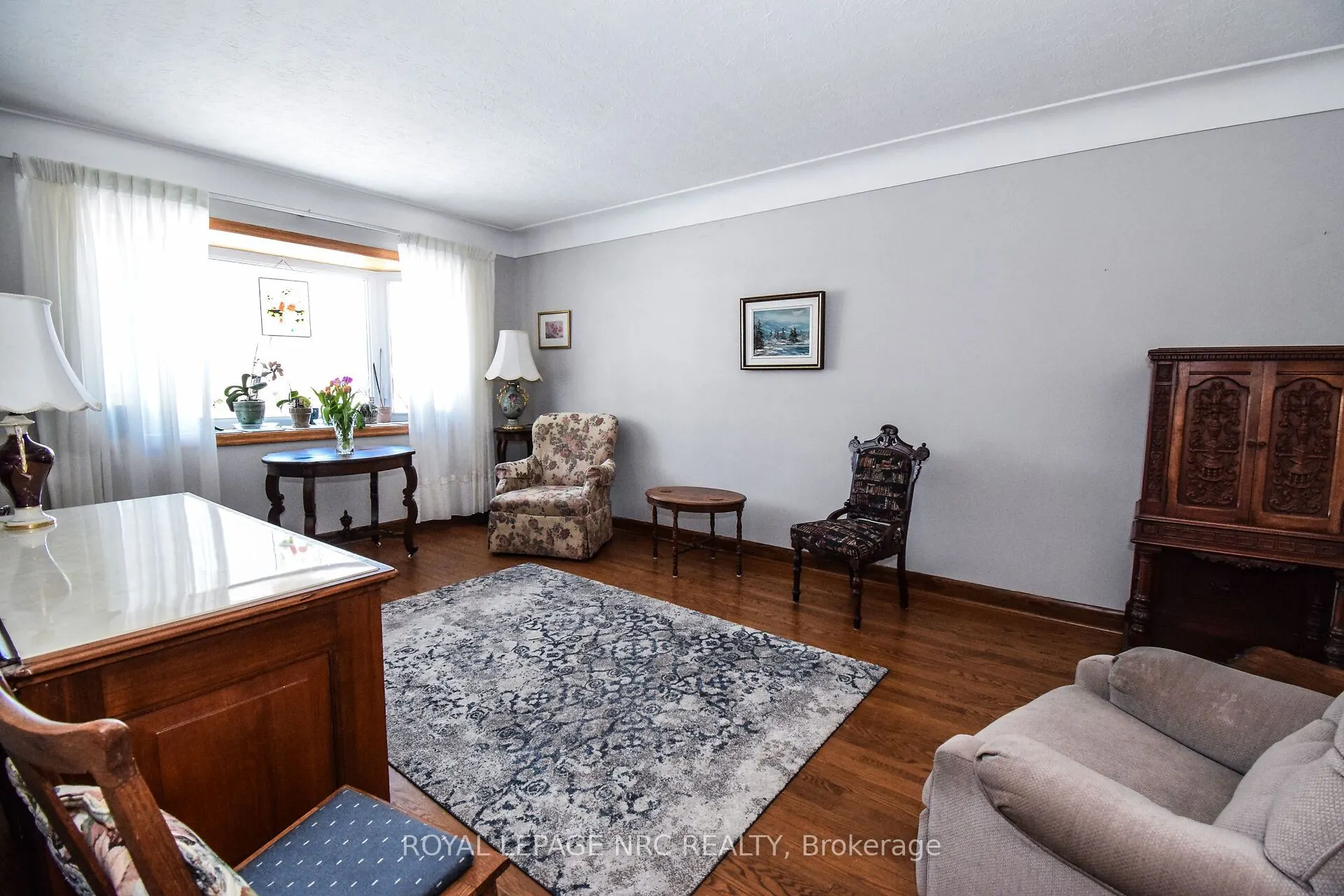 13 Westmount Crescent