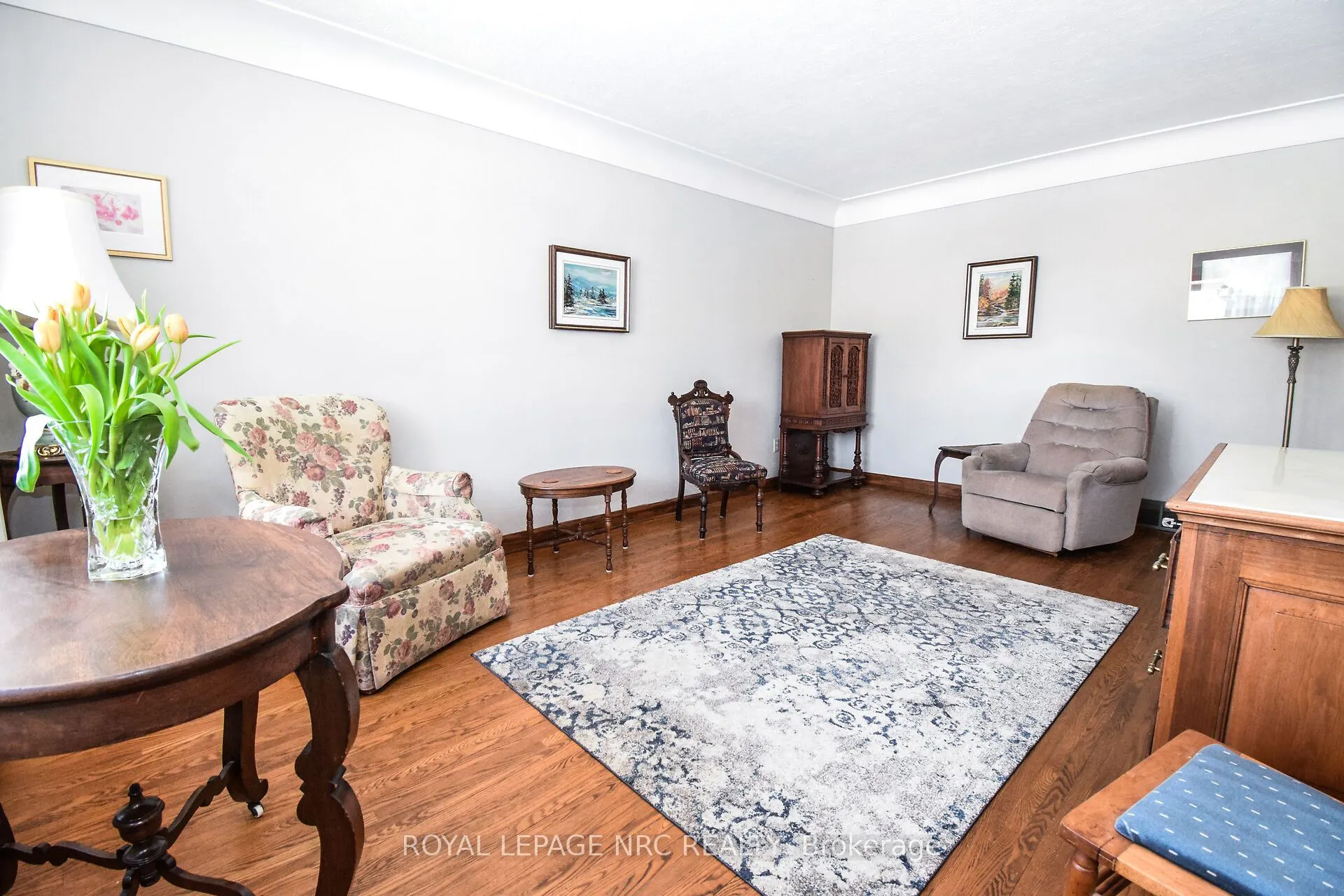 13 Westmount Crescent