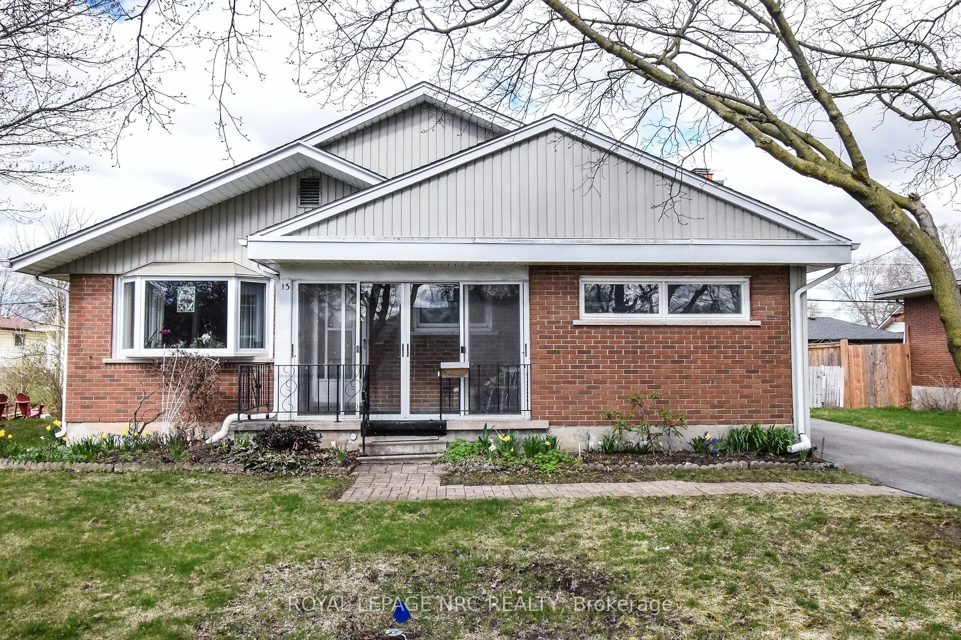 13 Westmount Crescent