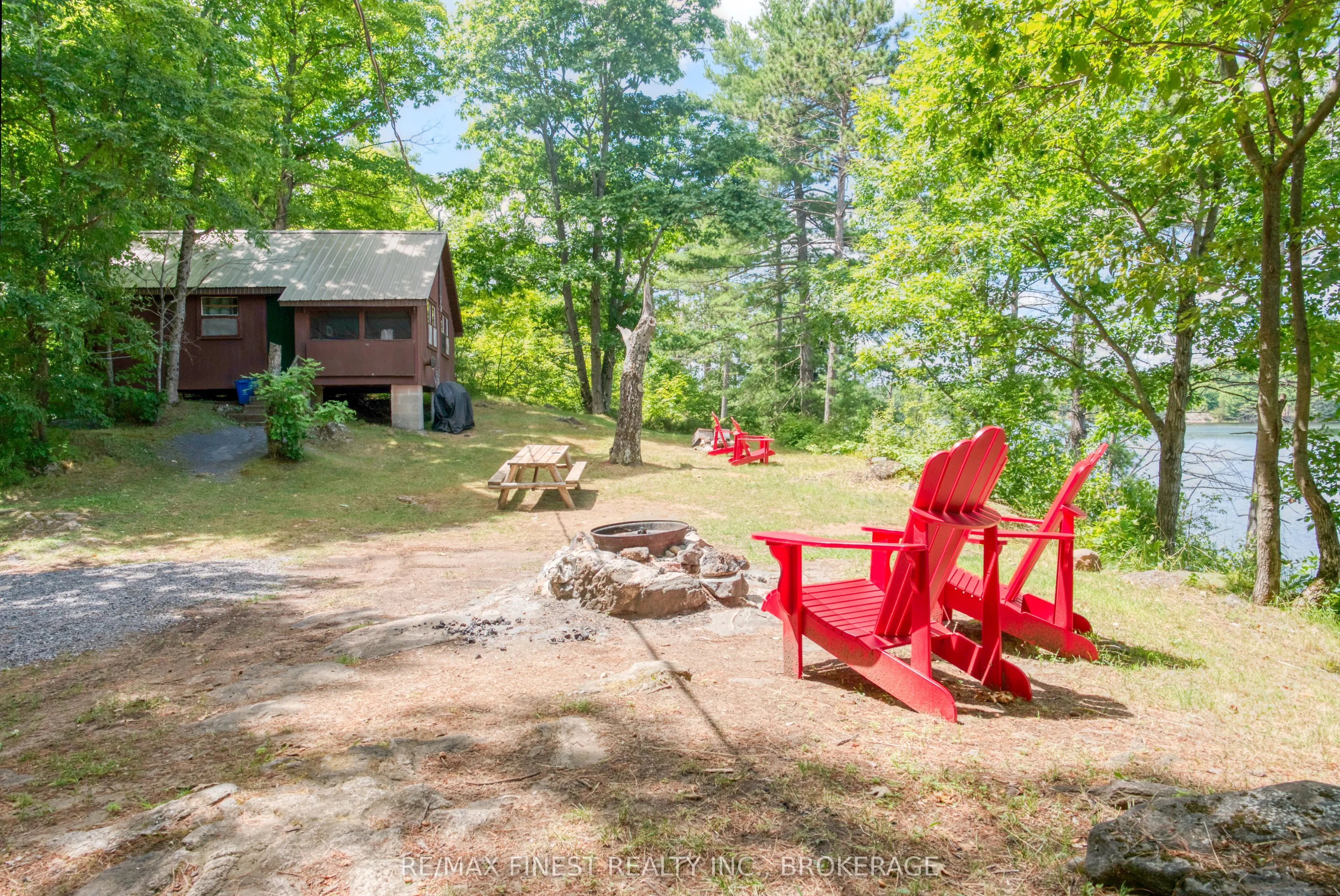 1841 Fifth Lake Road