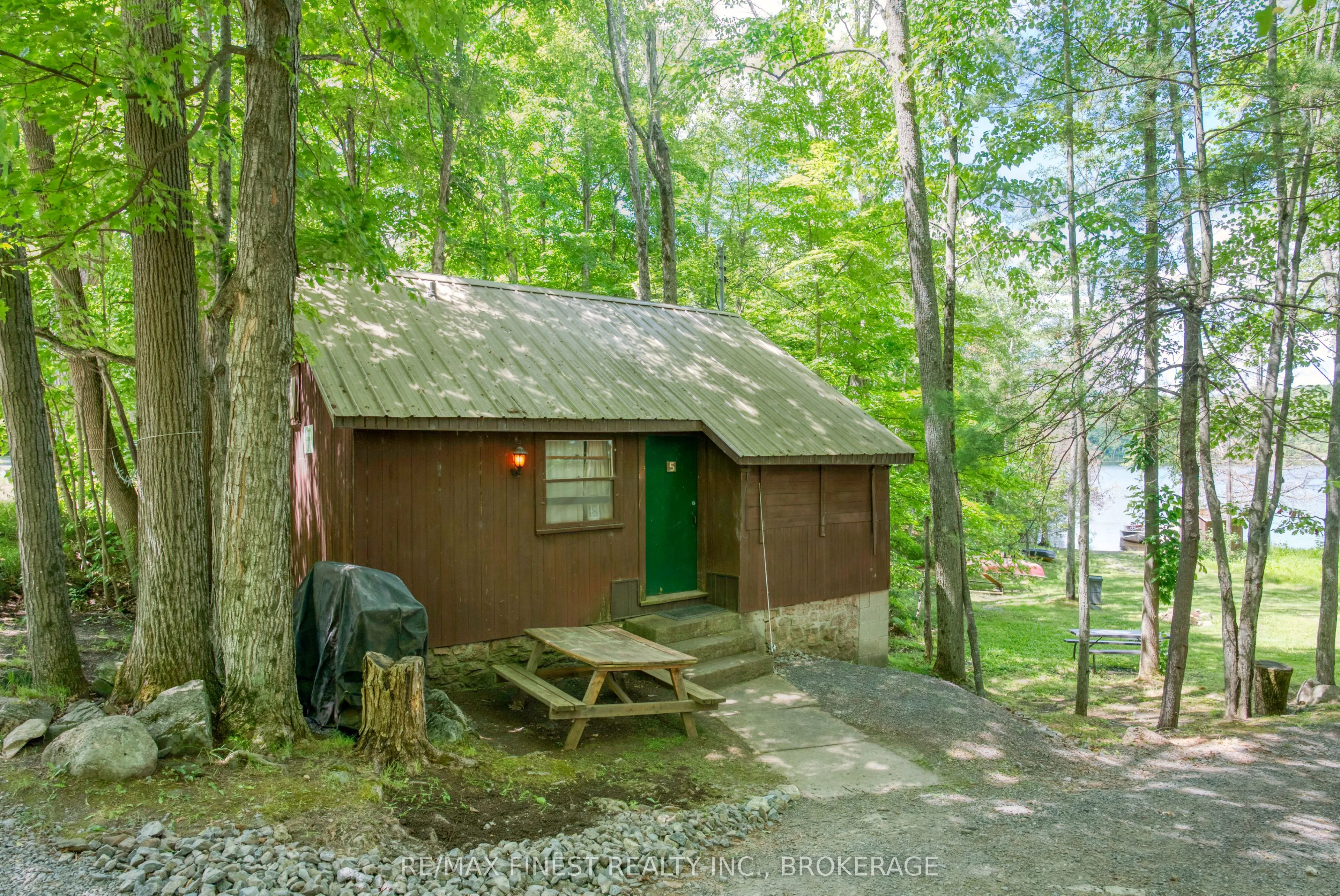 1841 Fifth Lake Road