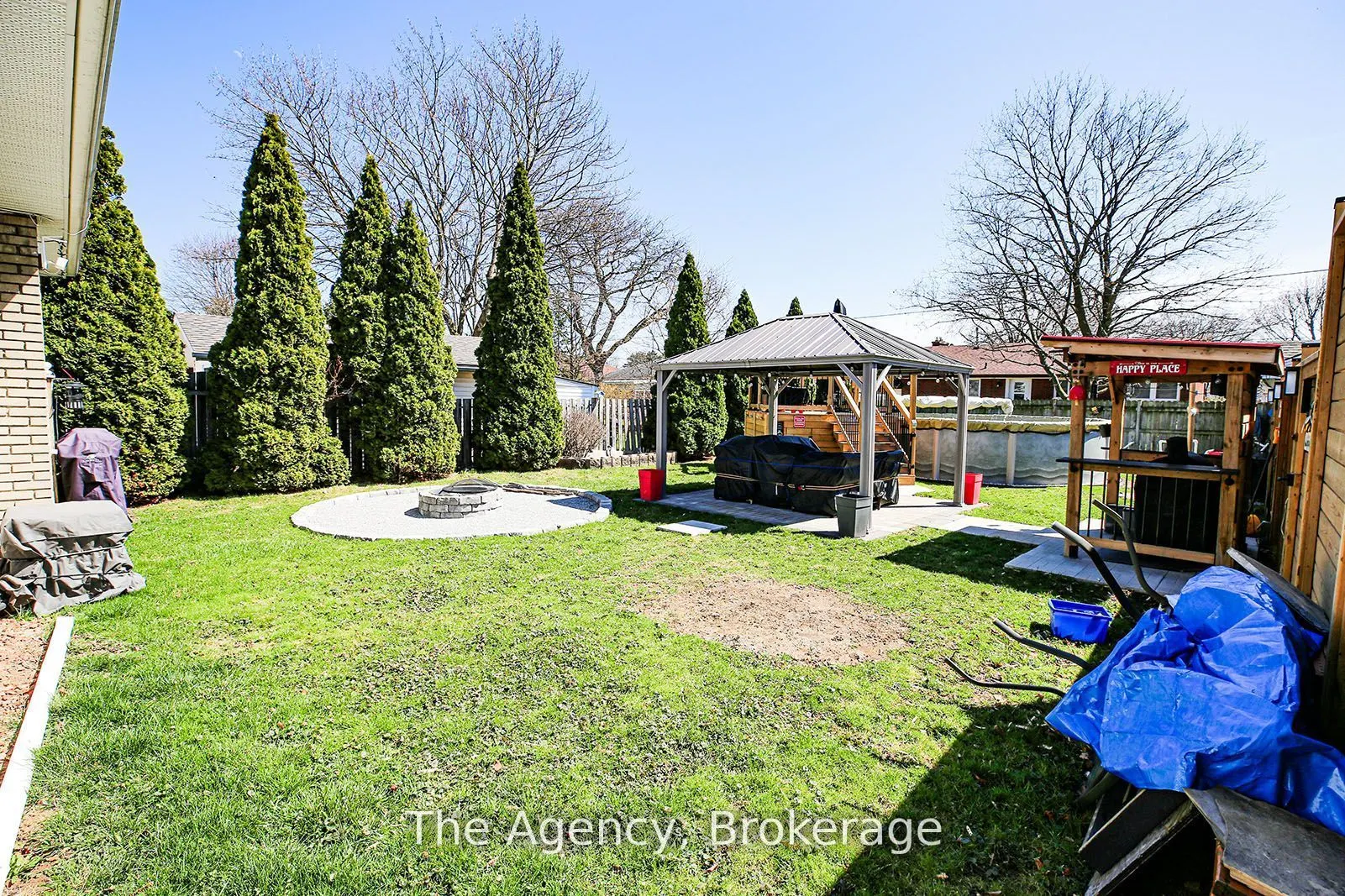 14 Heywood Avenue