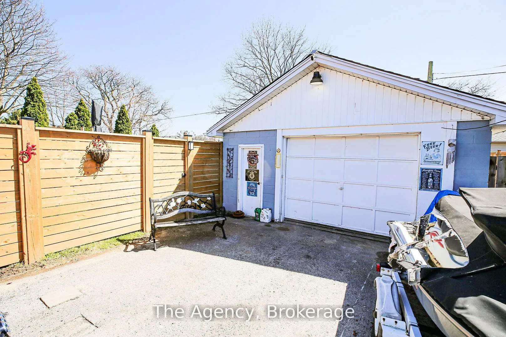14 Heywood Avenue