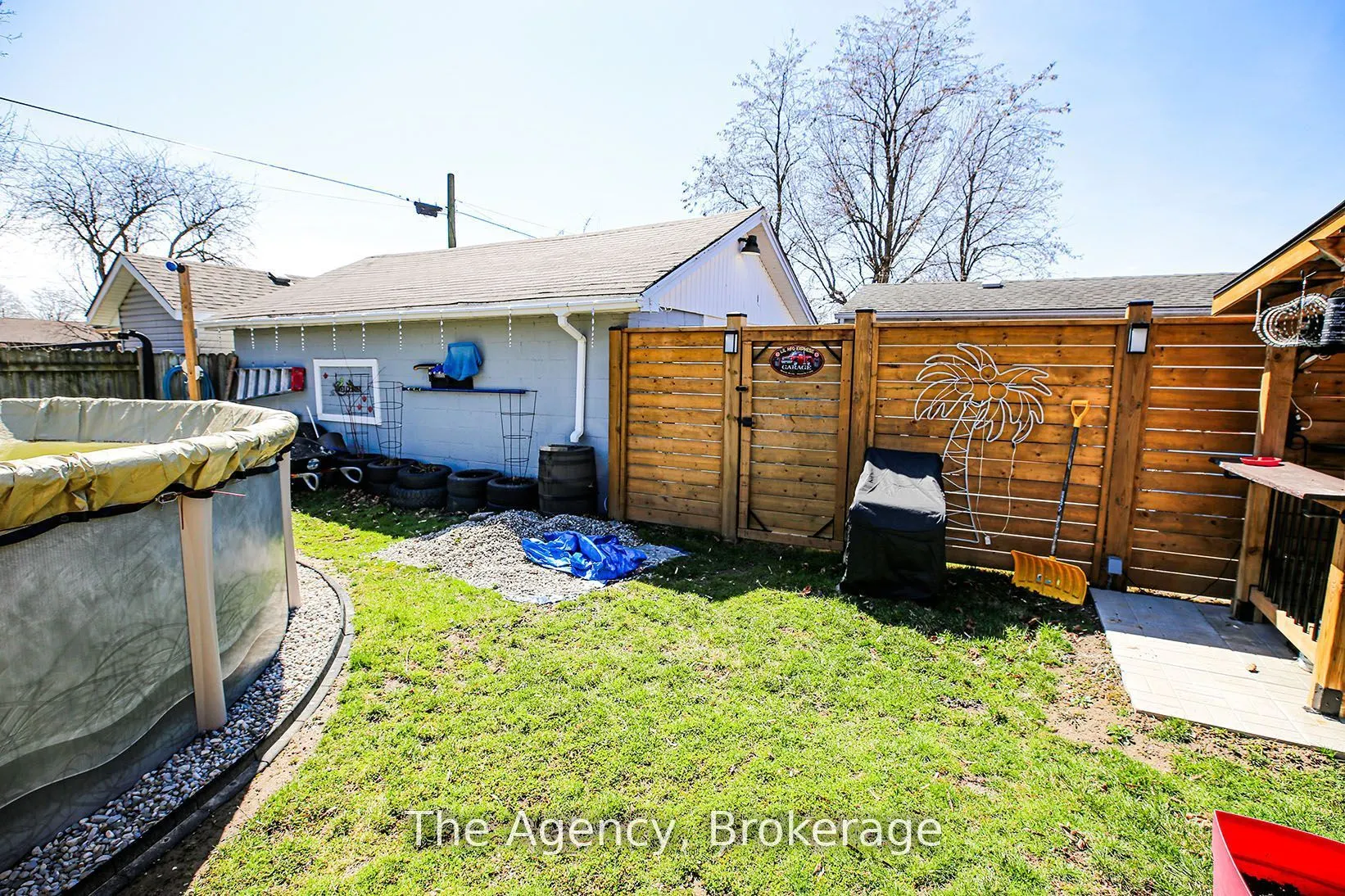 14 Heywood Avenue