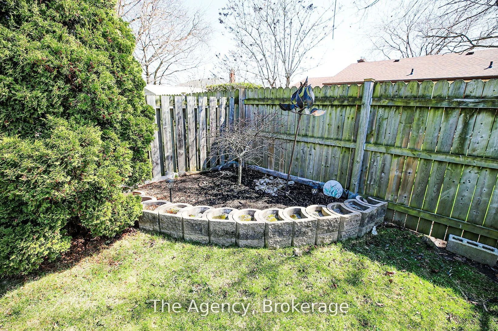 14 Heywood Avenue
