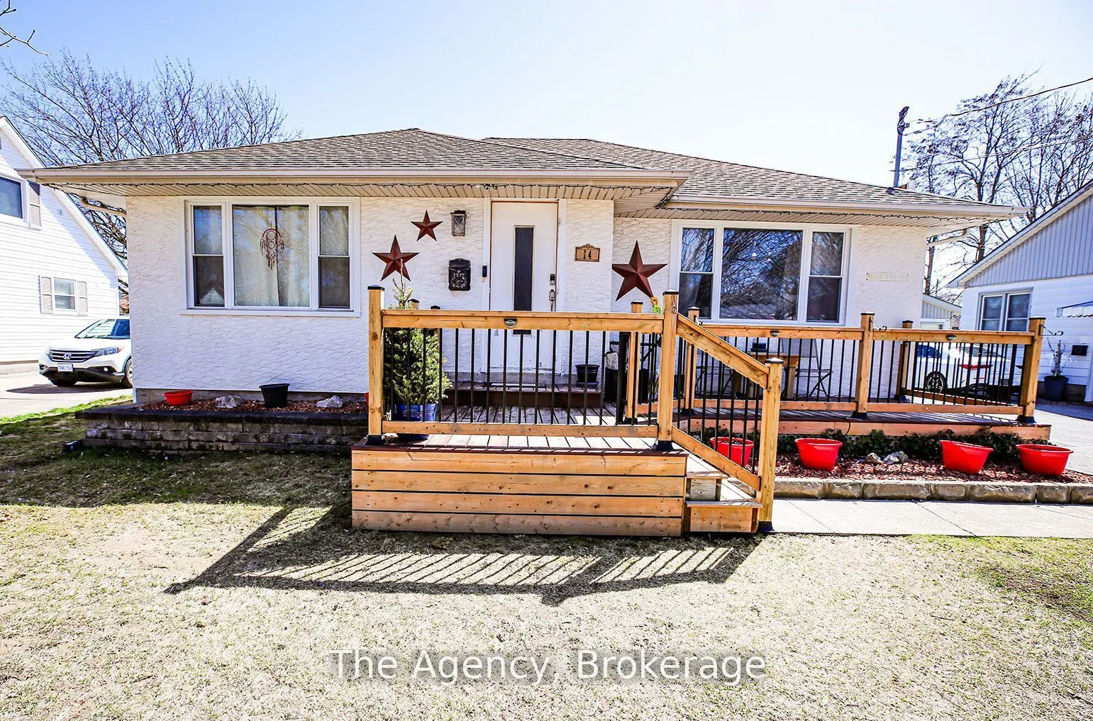 14 Heywood Avenue