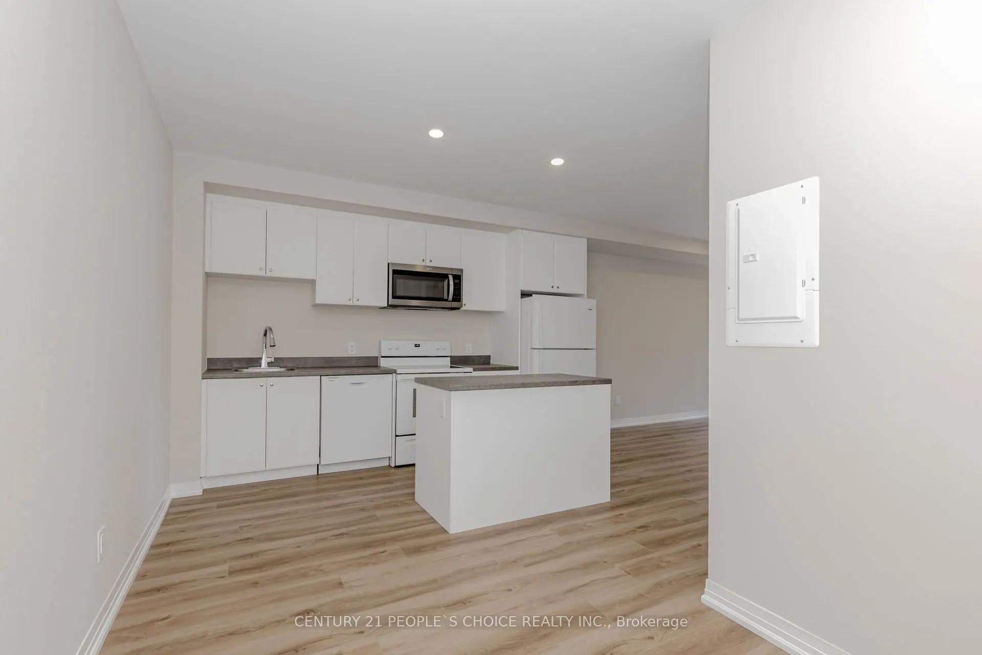 50 HERRICK Avenue #206